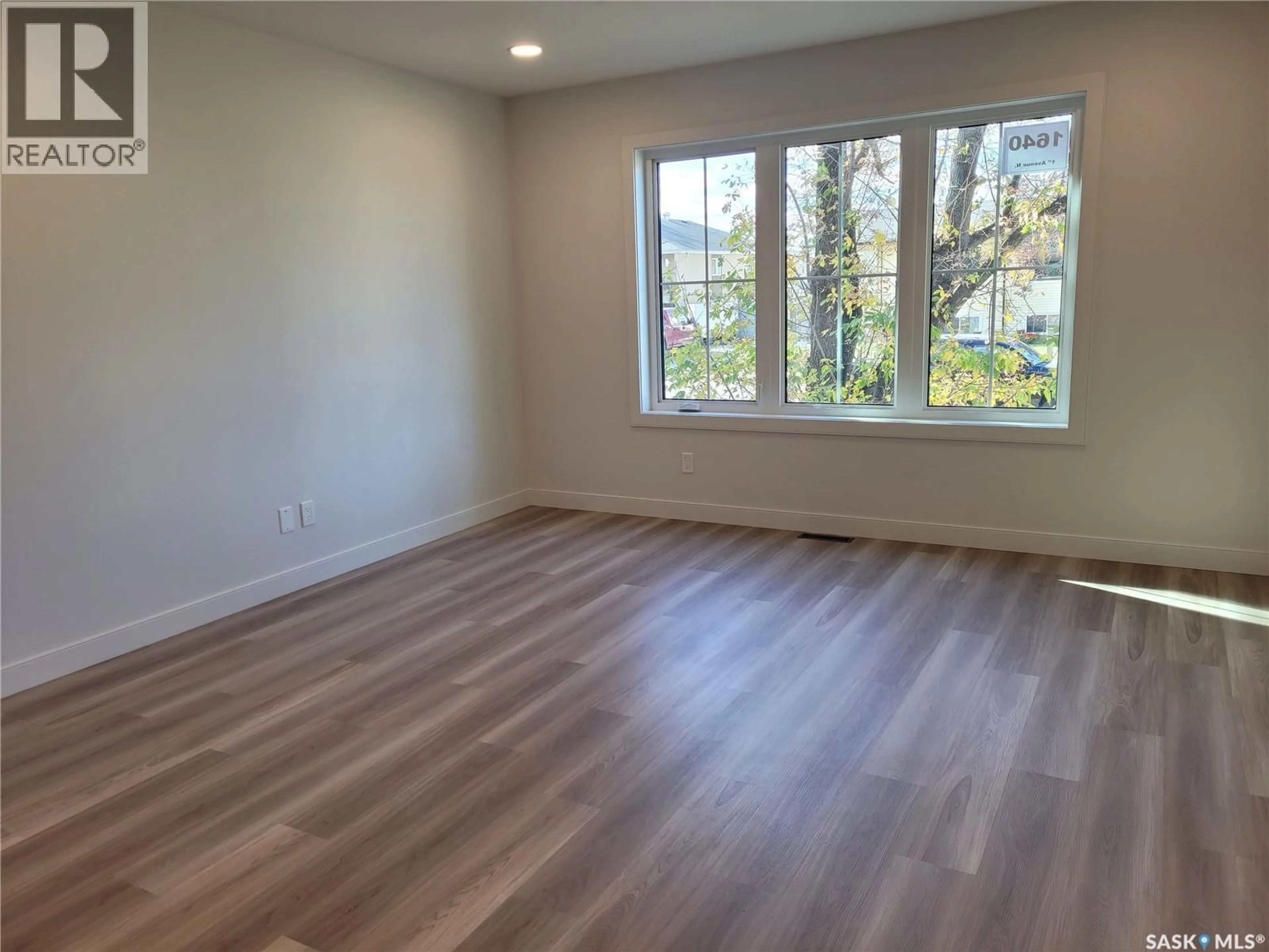 A pic of a room for 1640 1ST AVENUE, Saskatoon Saskatchewan S7K1Z5