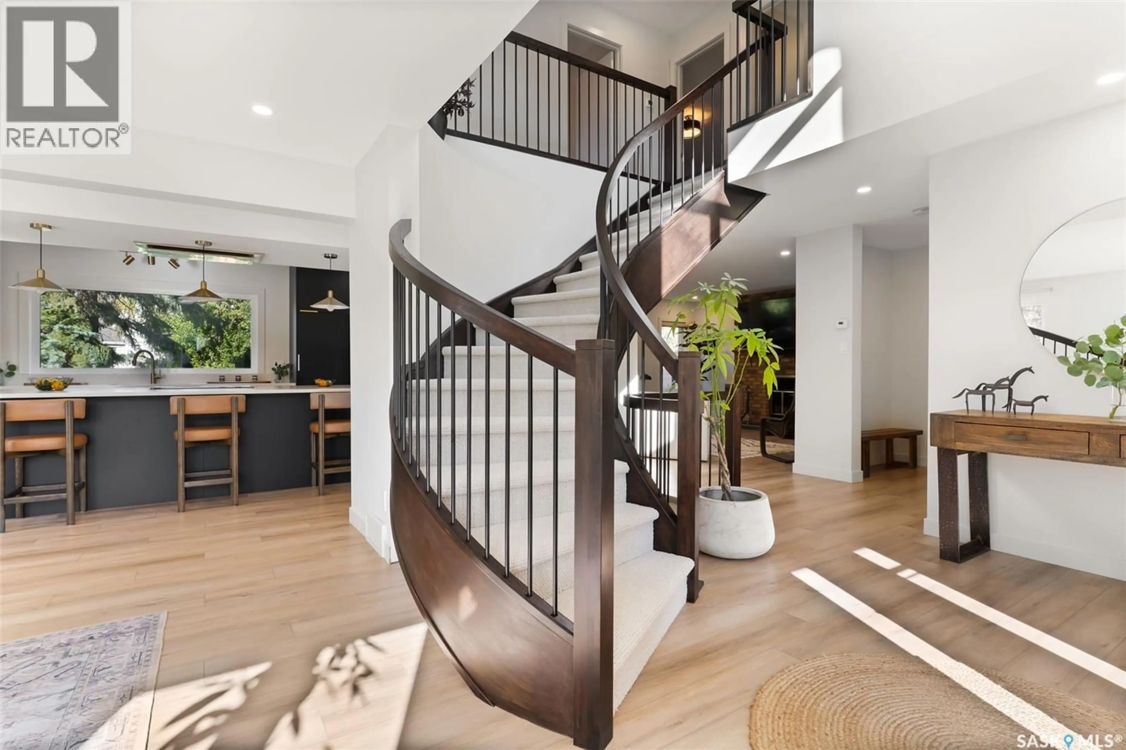 Stairs for 3807 BOW BAY, Regina Saskatchewan S4S7E1