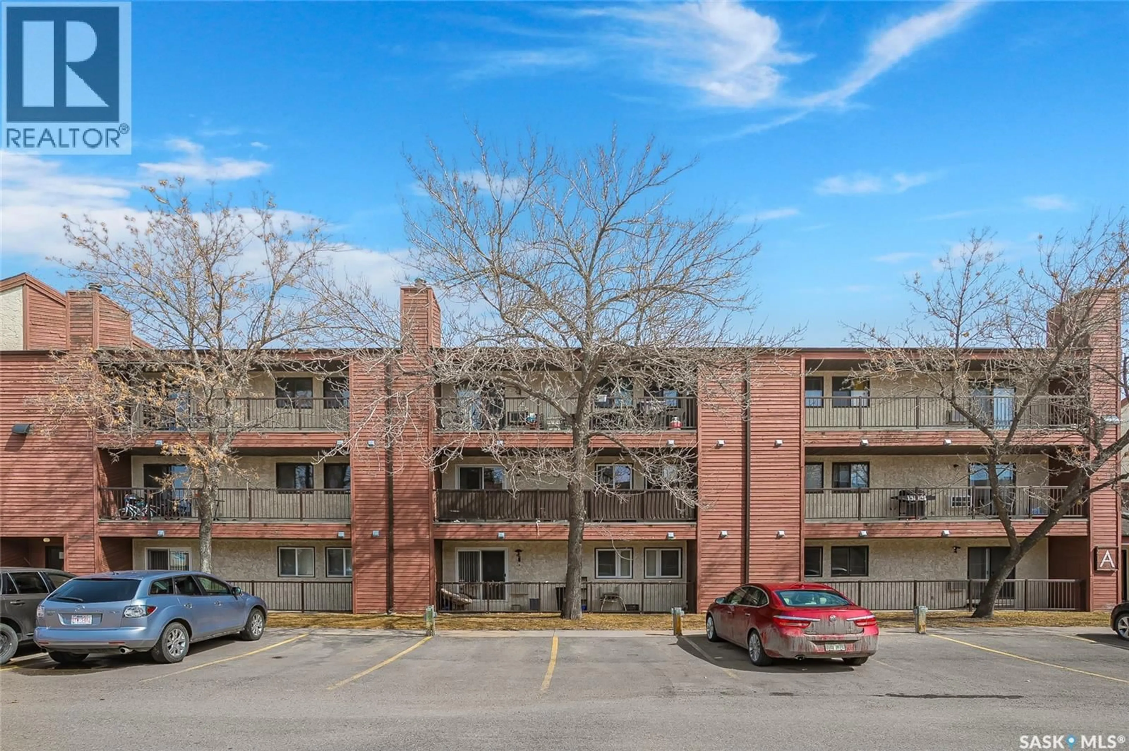Patio, unknown for 310B - 4040 8TH STREET, Saskatoon Saskatchewan S7H5L4
