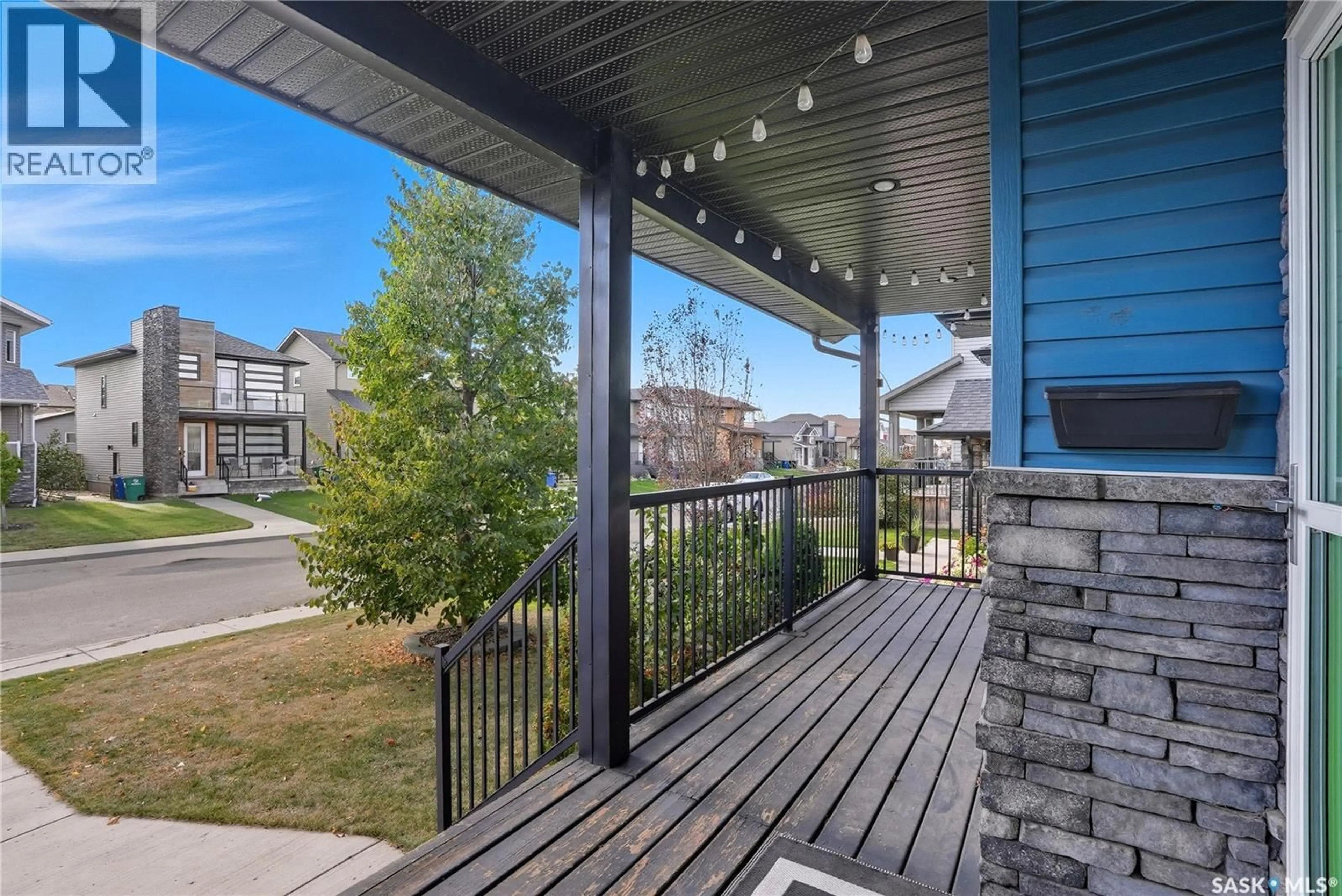 Patio, mountain view for 186 RAJPUT WAY, Saskatoon Saskatchewan S7W0L5