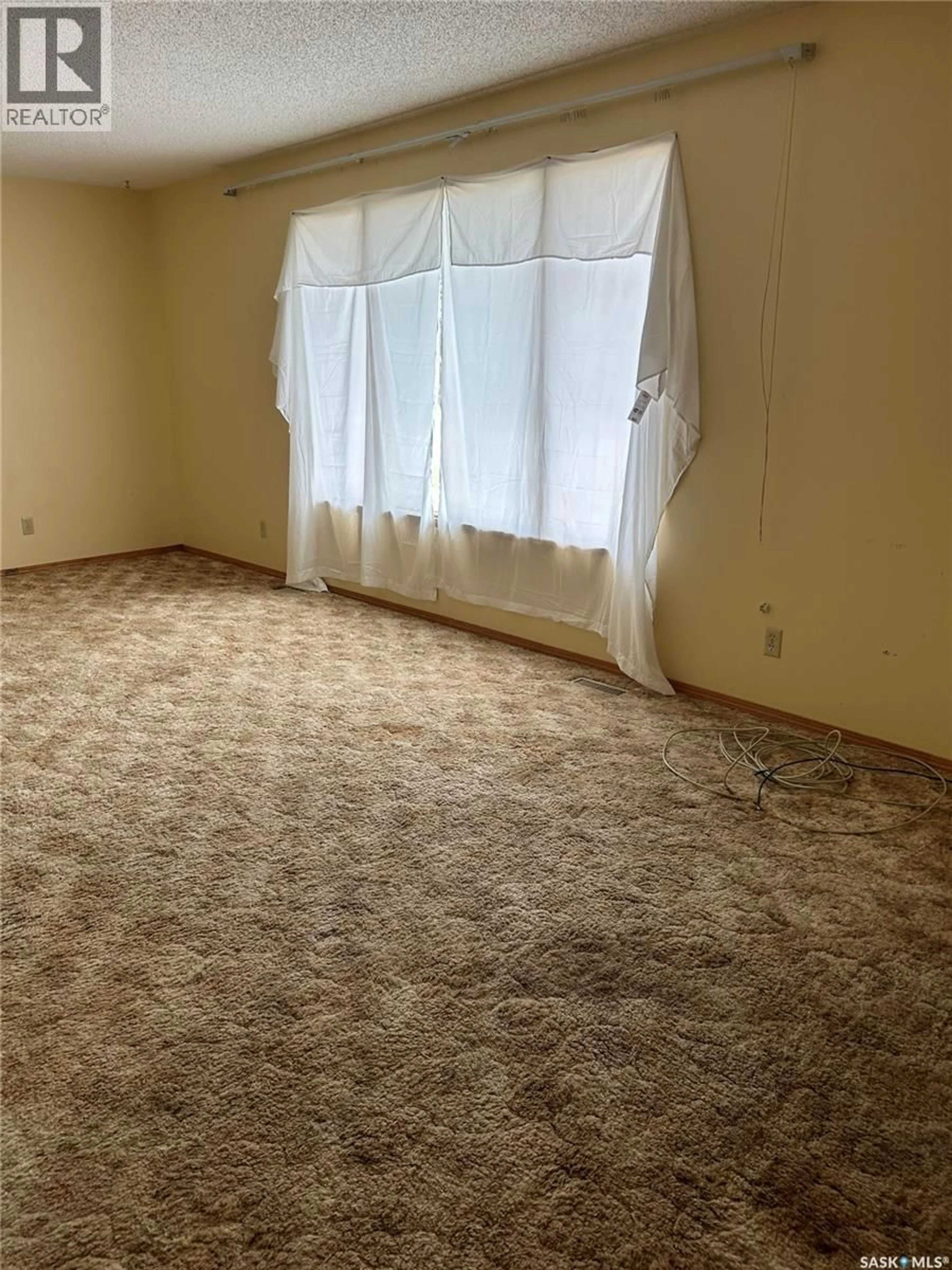 A pic of a room for 122 1ST STREET, Chaplin Saskatchewan S0H0V0