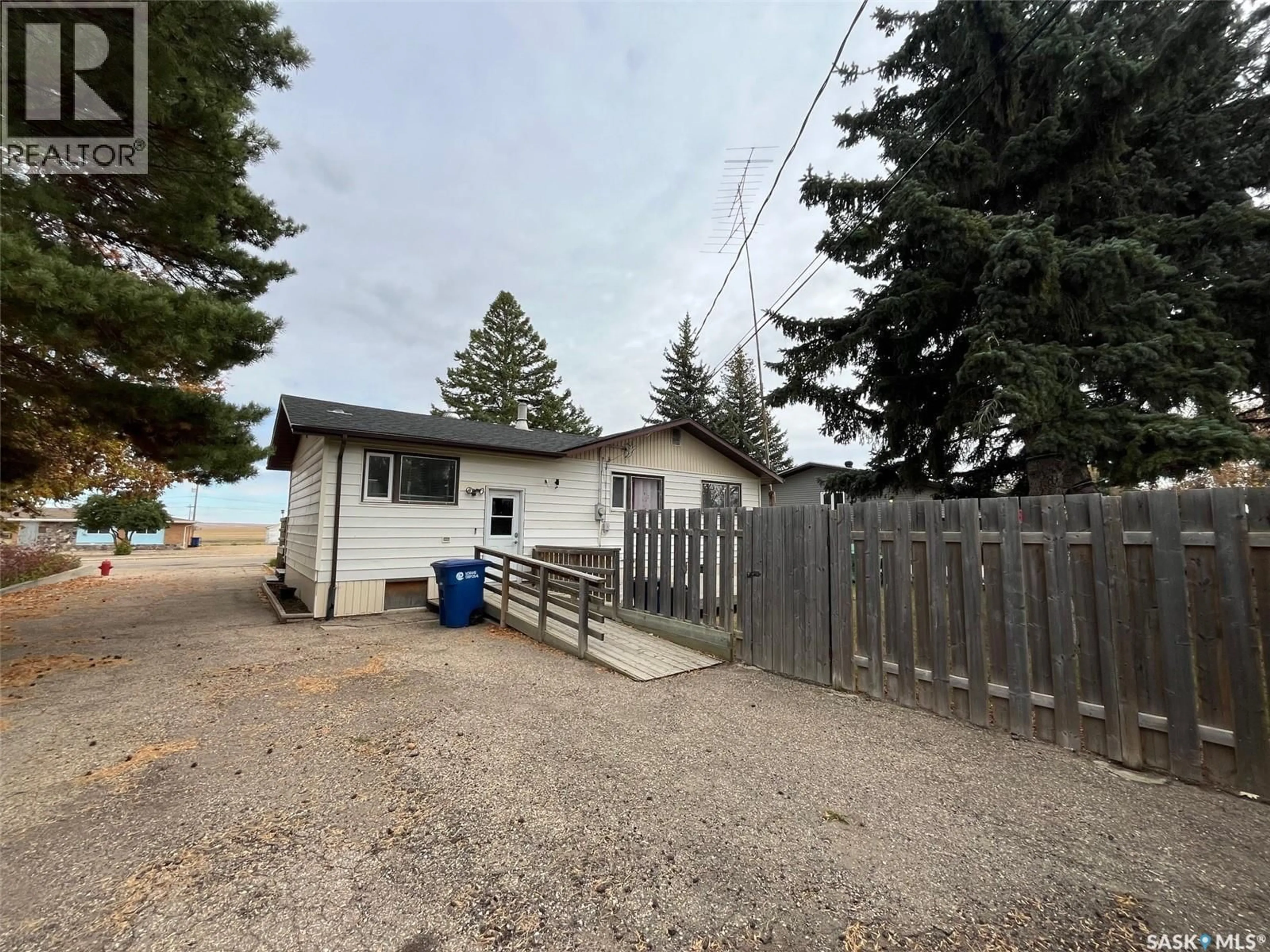 Unknown for 522 1ST STREET, Lafleche Saskatchewan S0H2K0