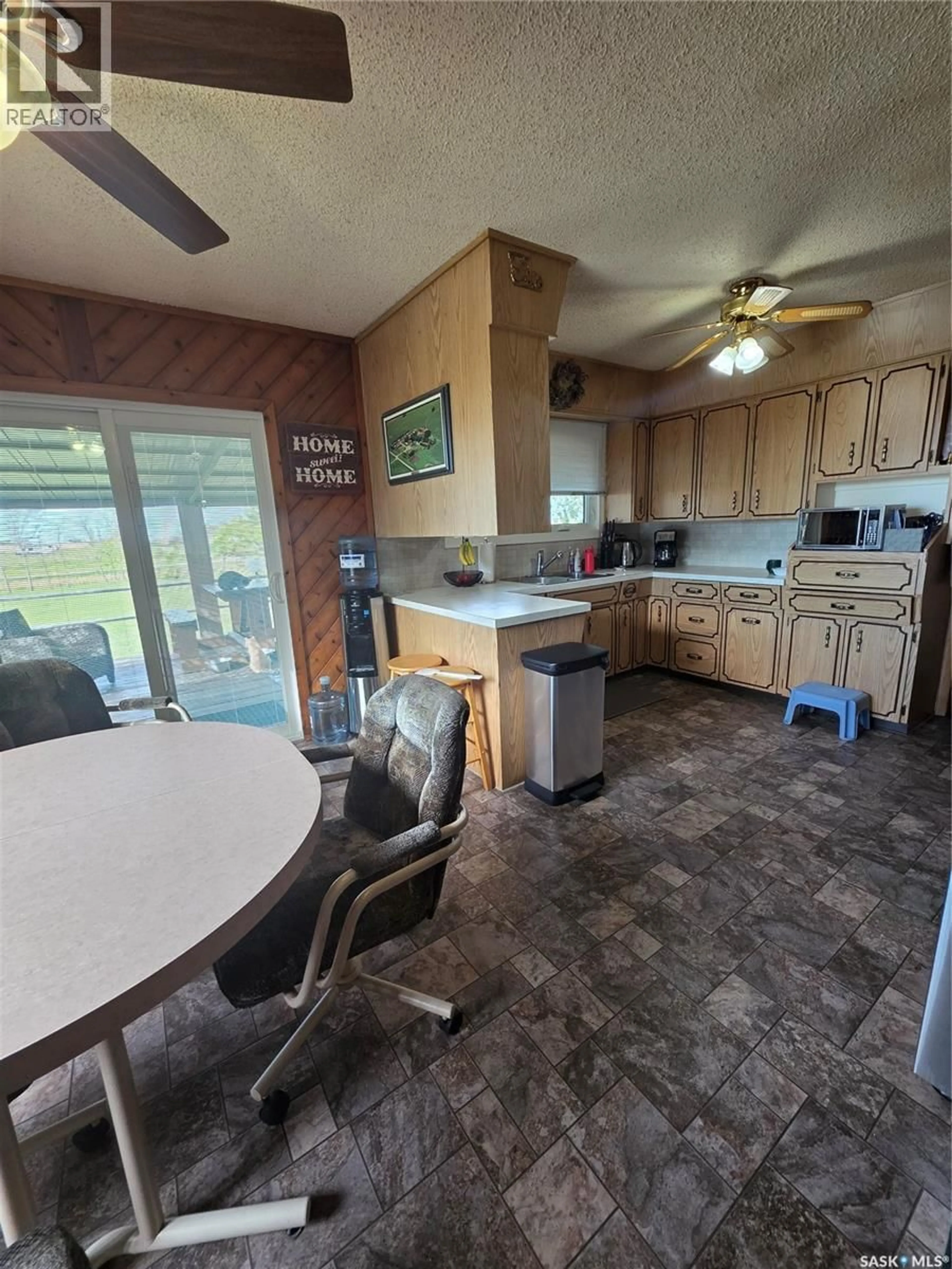 Open concept kitchen, unknown for TURNER RANCH, Benson Rm No. 35 Saskatchewan S4A2A2