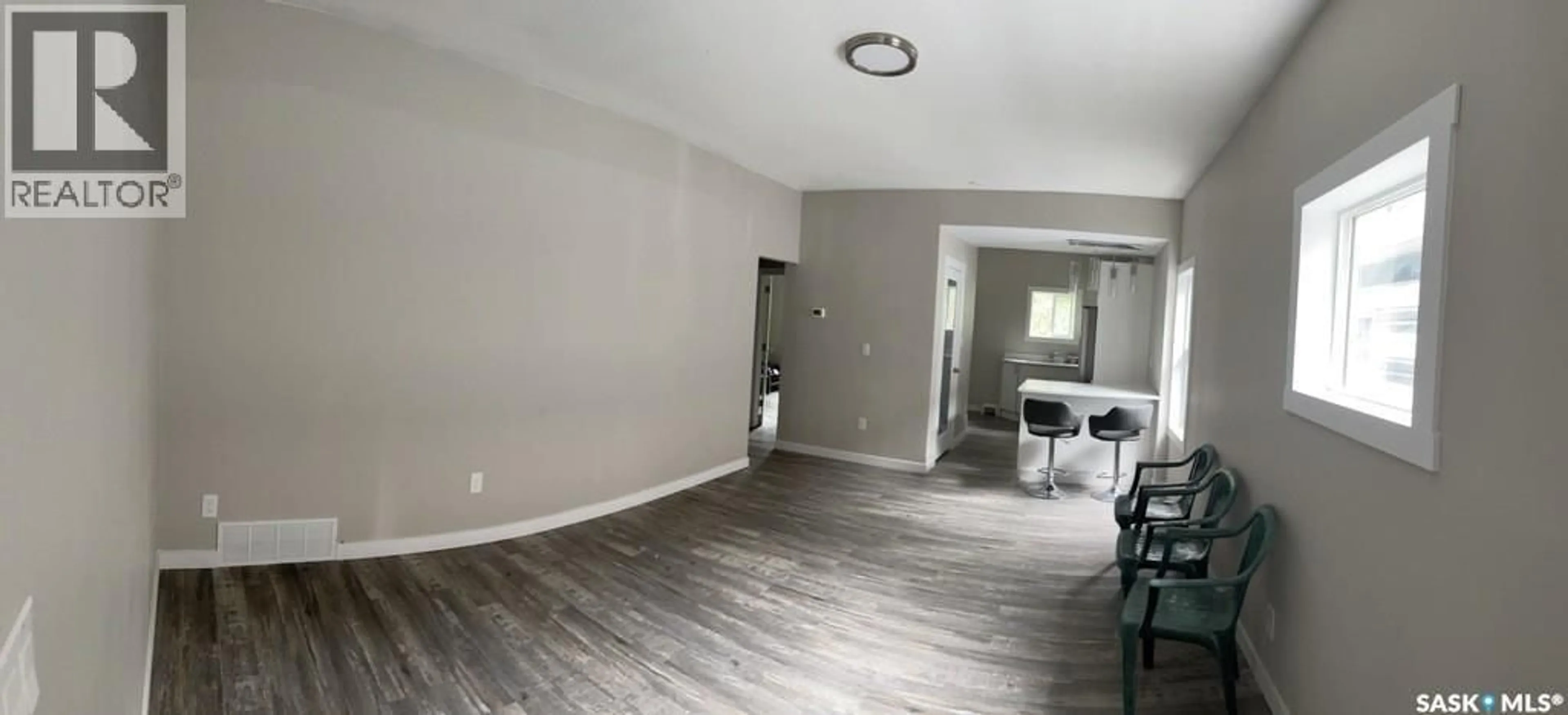 A pic of a room for 1143 MONTAGUE STREET, Regina Saskatchewan S4T3H8