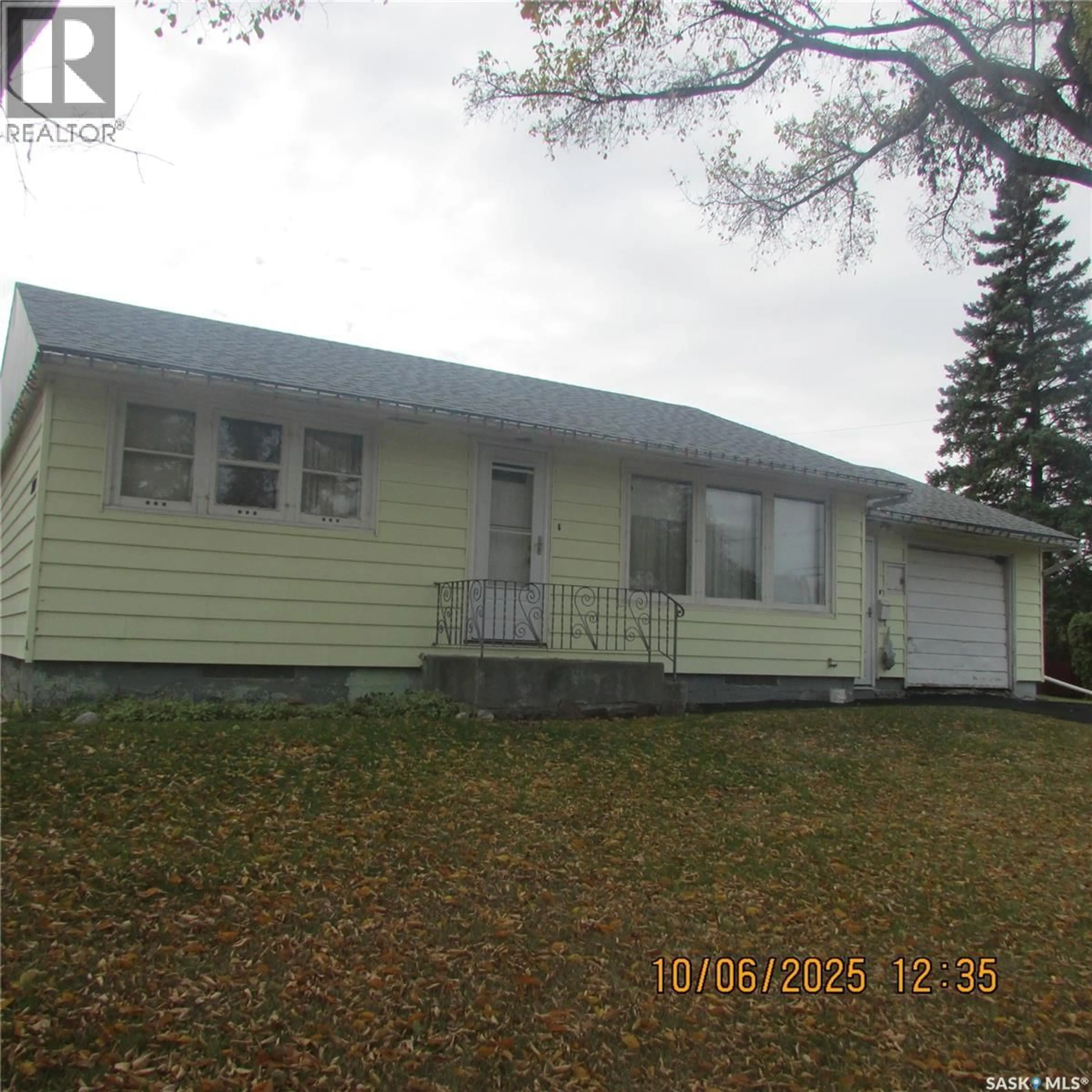 Unknown for 2600 WASCANA STREET, Regina Saskatchewan S4S0L8