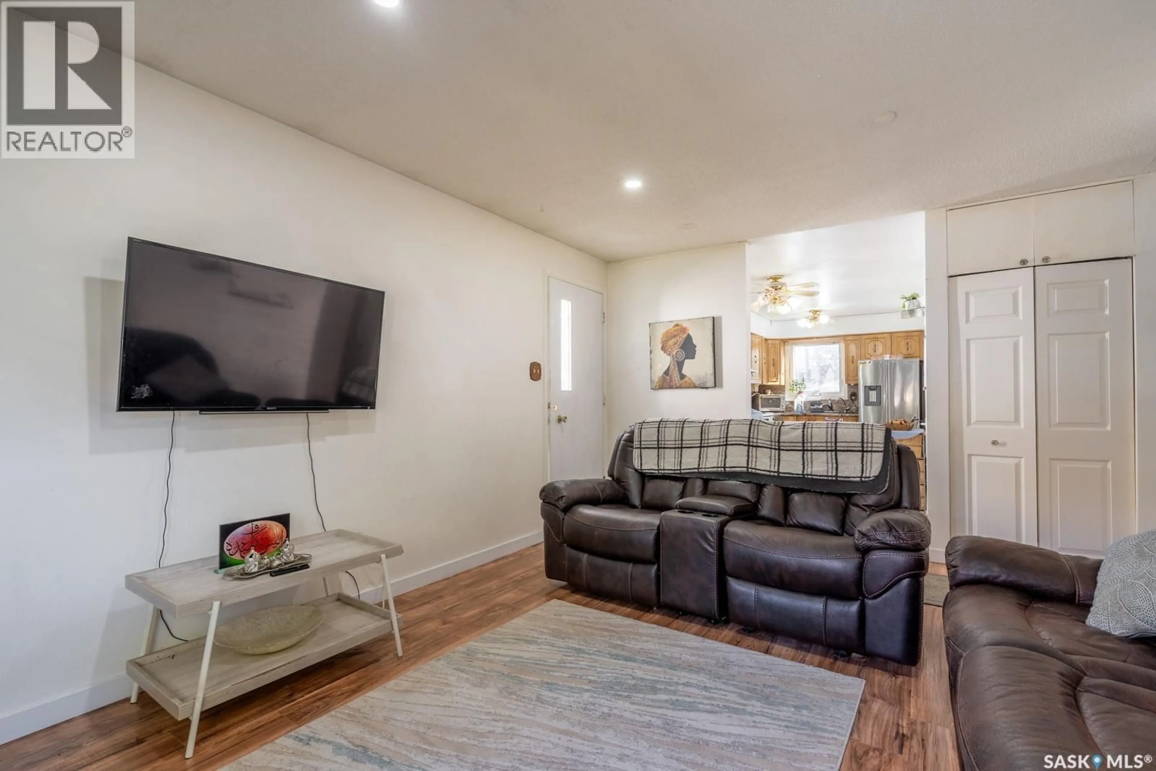 Living room with furniture, unknown for 1357 GROSVENOR STREET, Regina Saskatchewan S4N1R2