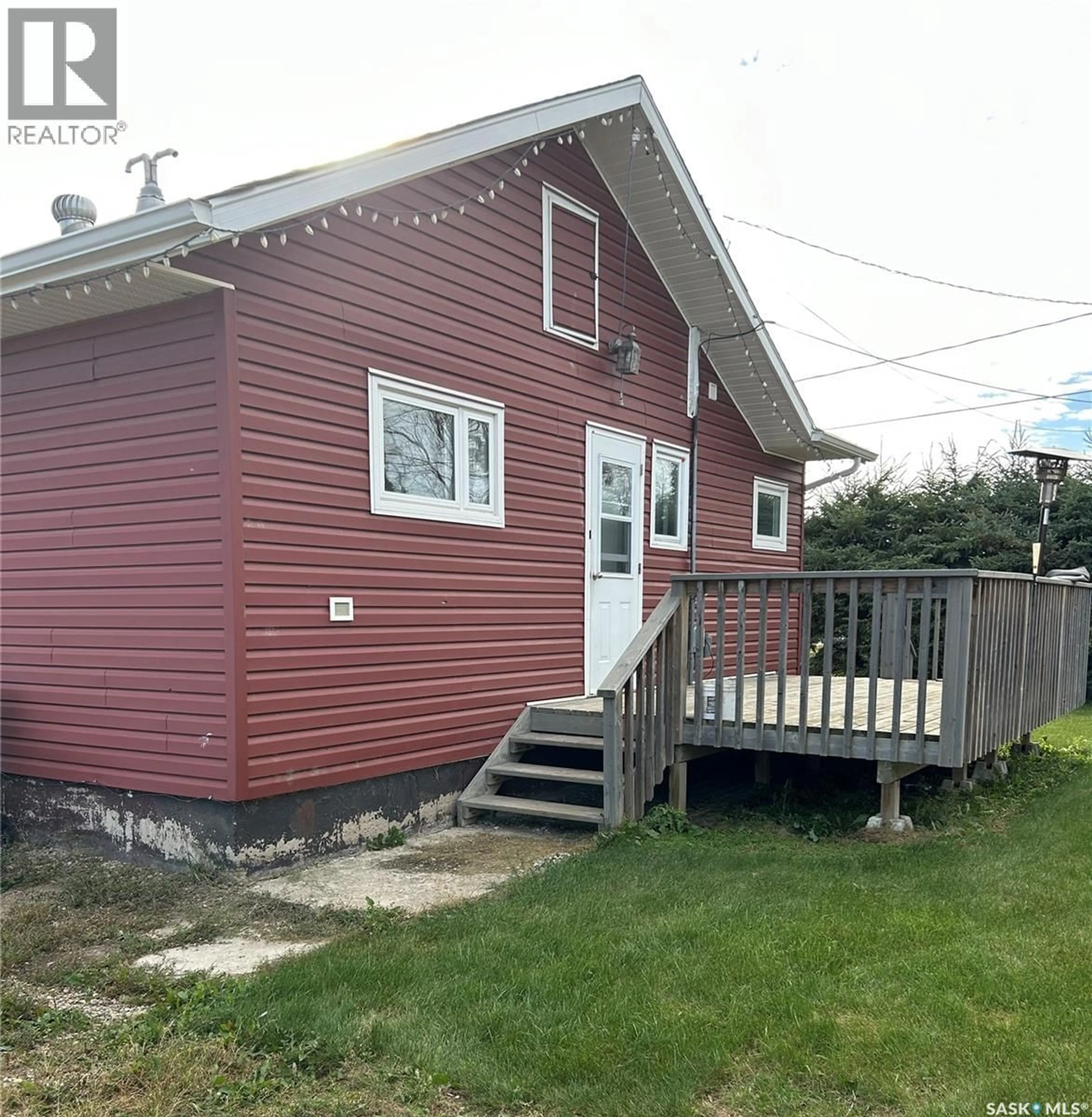 Shed for 102 2ND AVENUE, Lintlaw Saskatchewan S0A2H0