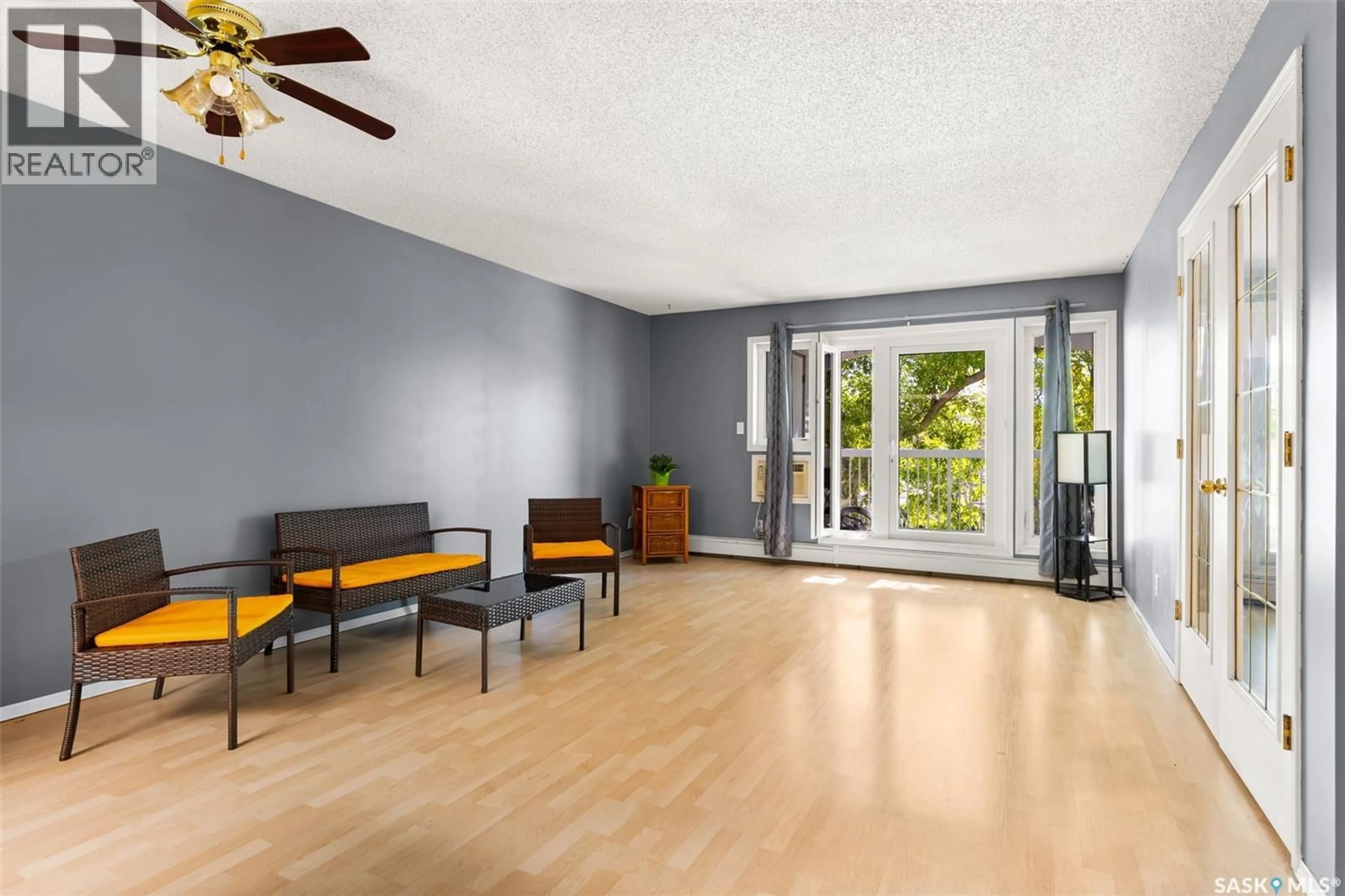 Unknown for 201 960 ASSINIBOINE AVENUE, Regina Saskatchewan S4V2P8