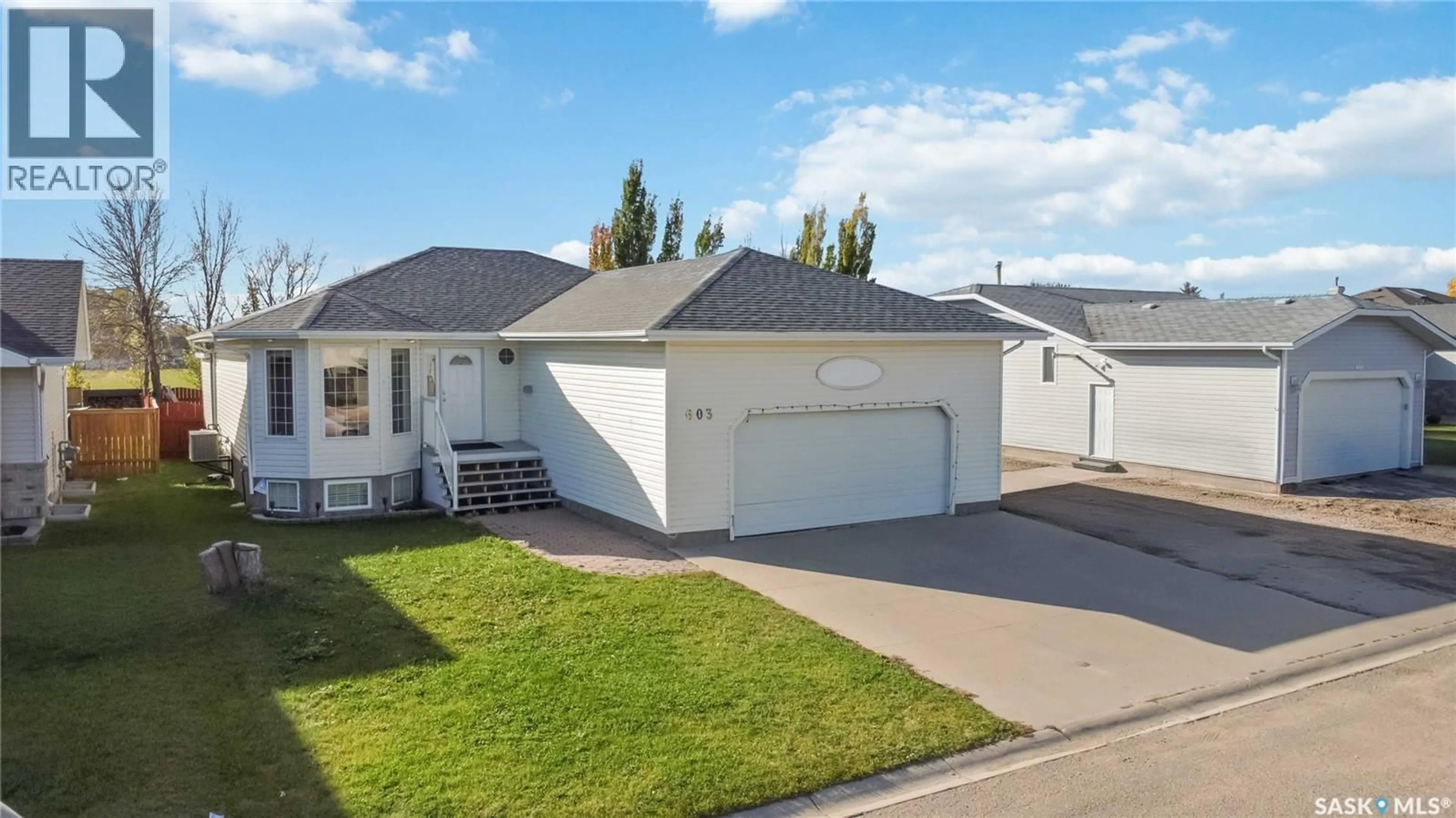 Home with vinyl exterior material, street for 603 CANNON COURT, Aberdeen Saskatchewan S0K0A0