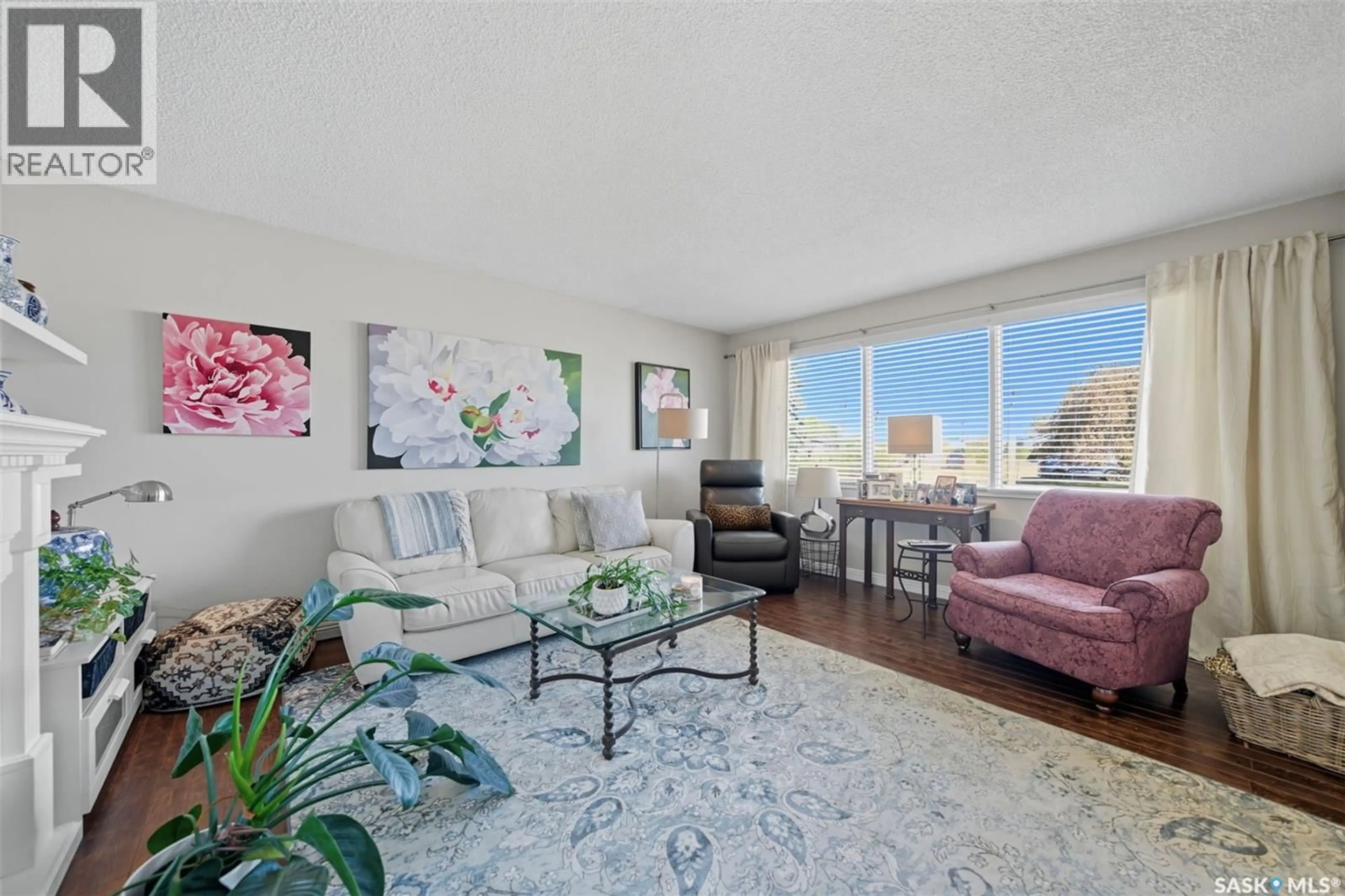Living room with furniture, unknown for 30 CALVERT CRESCENT, Lanigan Saskatchewan S0K2M0