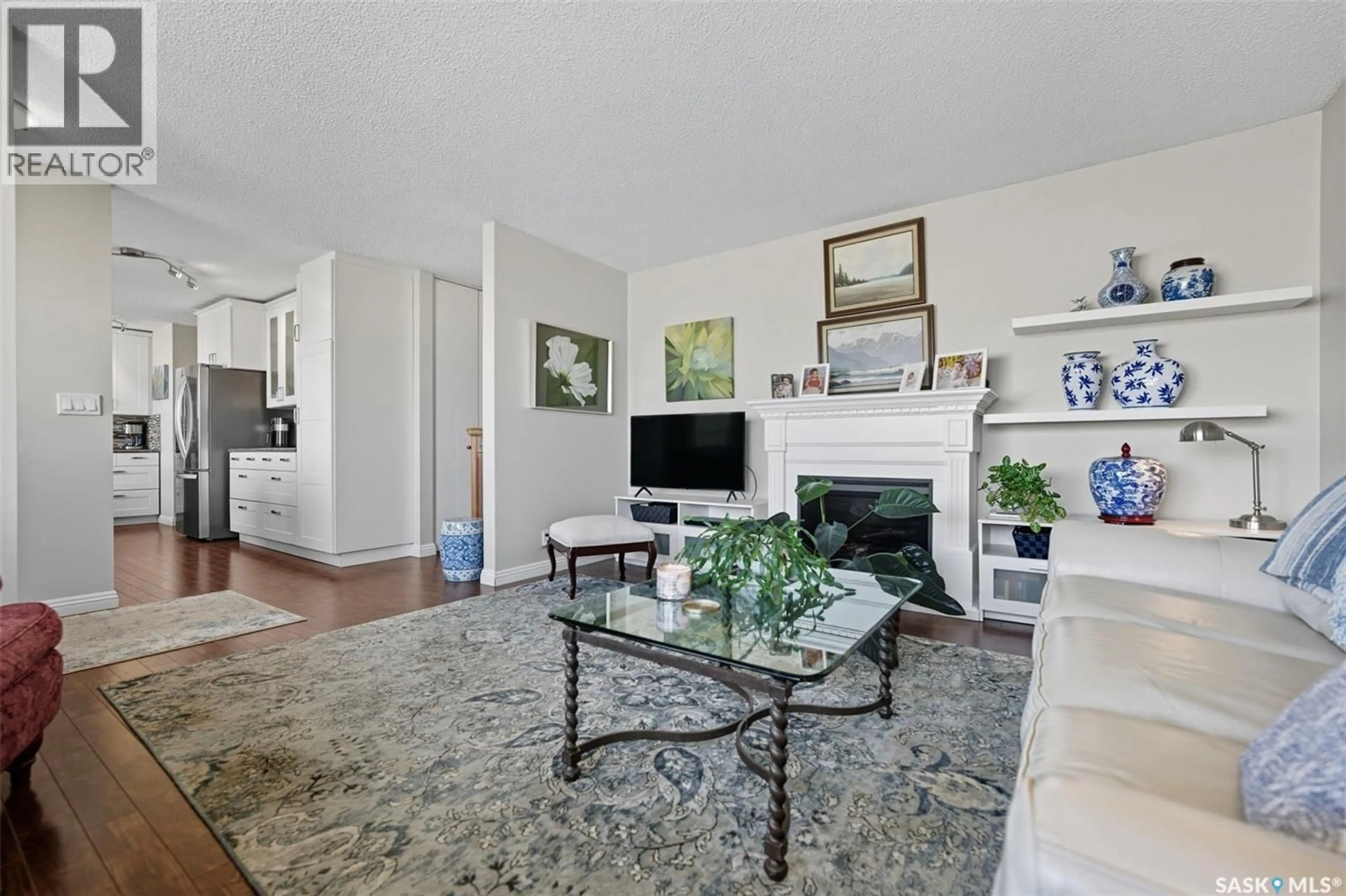 Living room with furniture, unknown for 30 CALVERT CRESCENT, Lanigan Saskatchewan S0K2M0