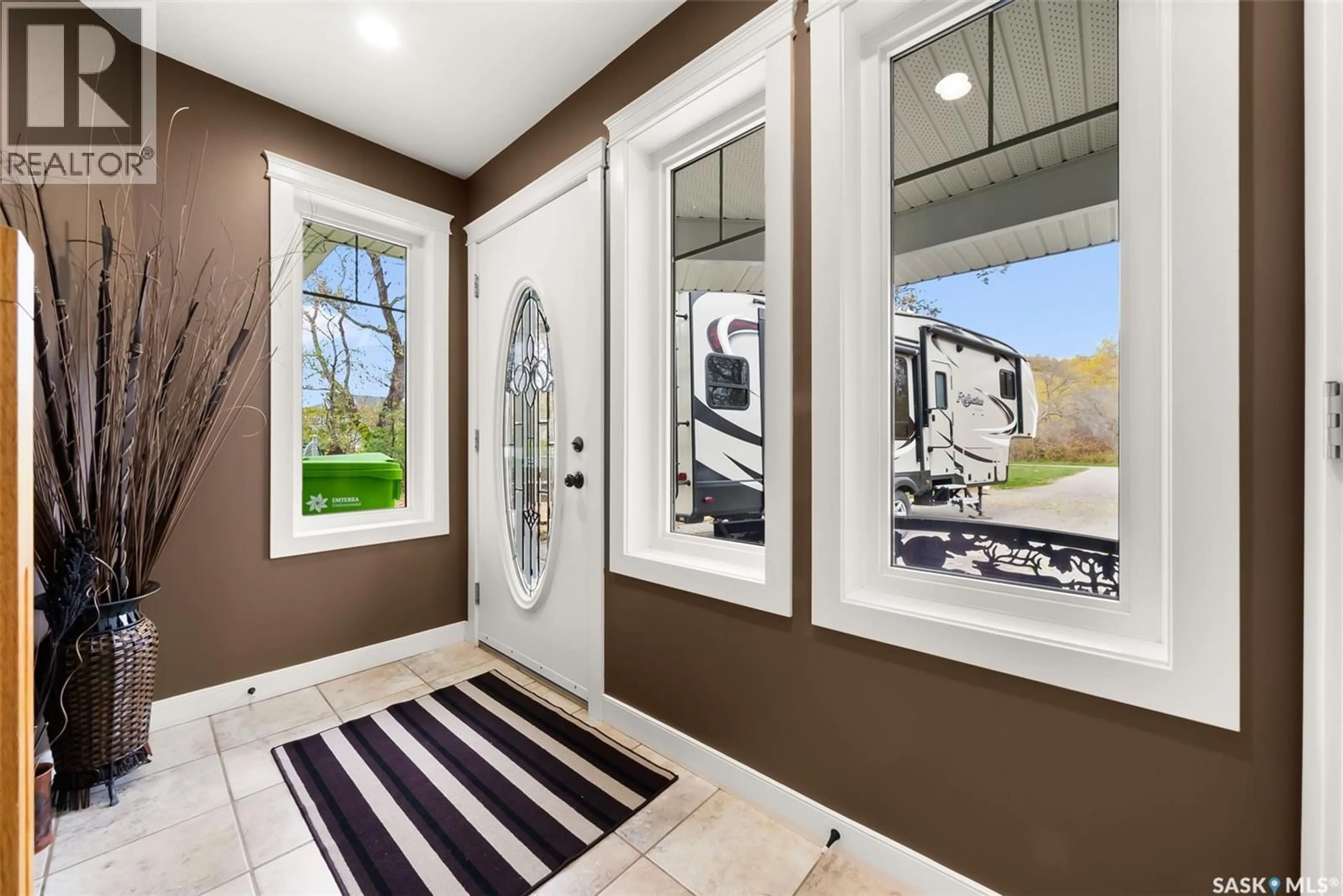 Indoor entryway for 18 FREDERICK STREET, North Qu'Appelle Rm No. 187 Saskatchewan S0G1S0