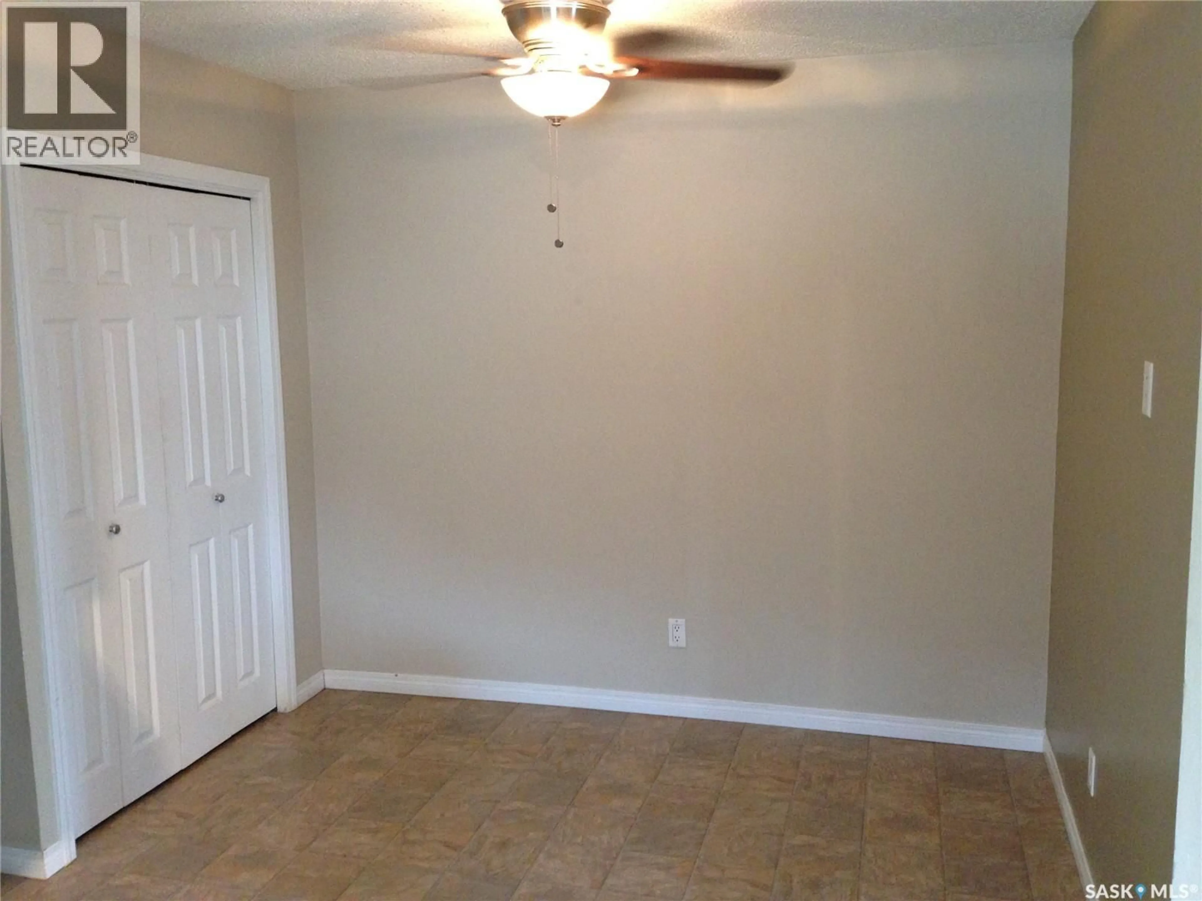 A pic of a room for 804 MCCORMACK ROAD, Saskatoon Saskatchewan S7M5K1