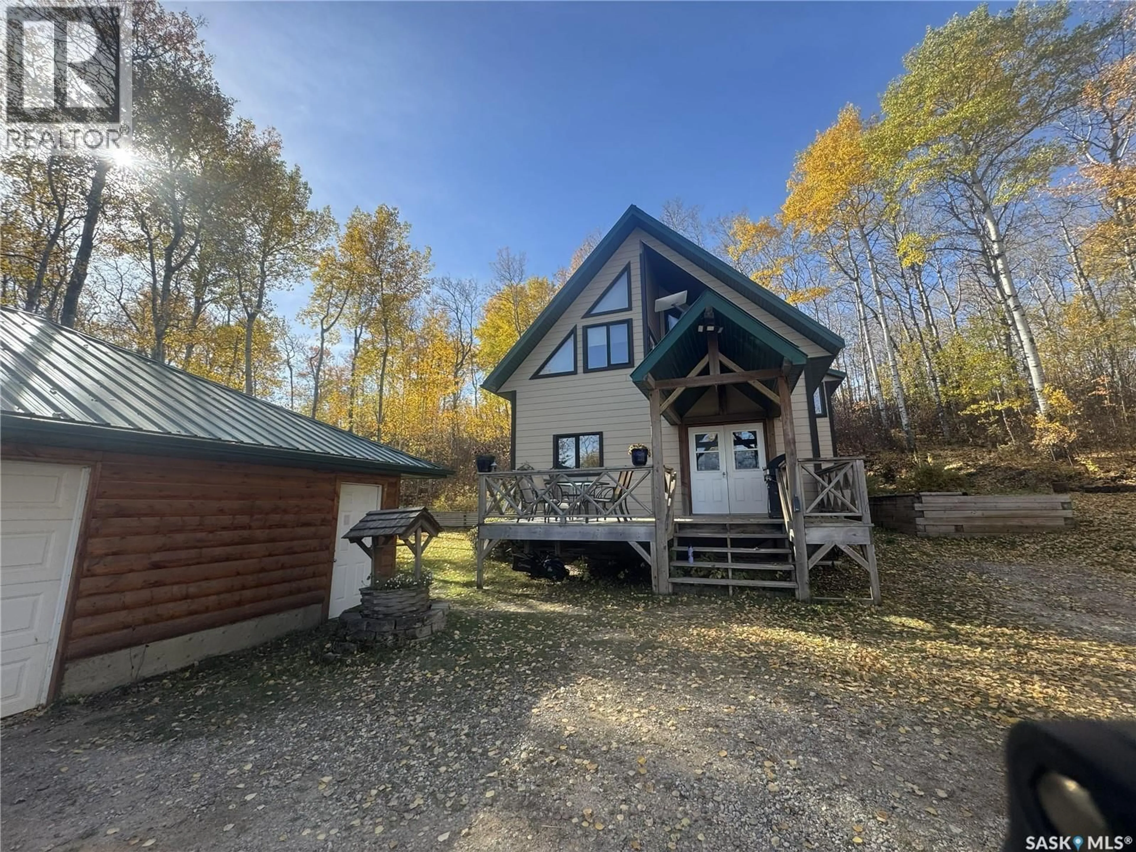 A pic from outside/outdoor area/front of a property/back of a property/a pic from drone, unknown for 140 CARWIN PARK, Lakeland Rm No. 521 Saskatchewan S0J0N0