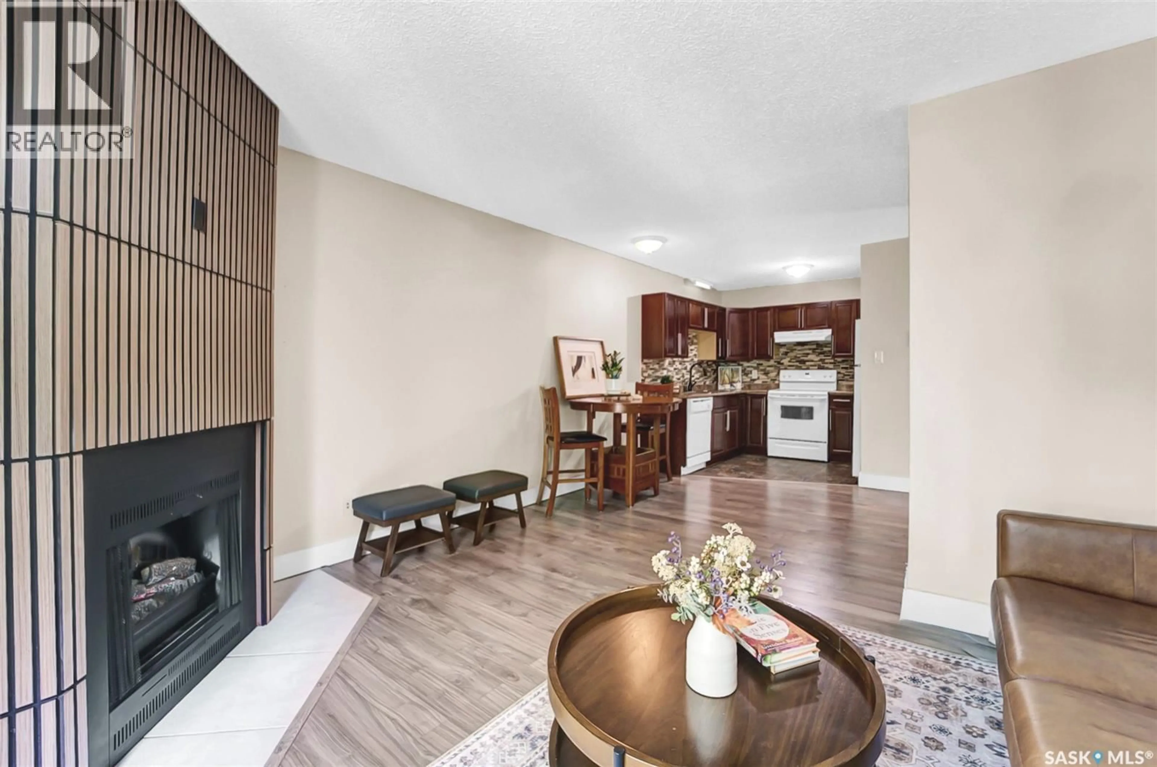 Open concept kitchen, unknown for 512 - 401 4TH AVENUE N, Saskatoon Saskatchewan S7K2M3