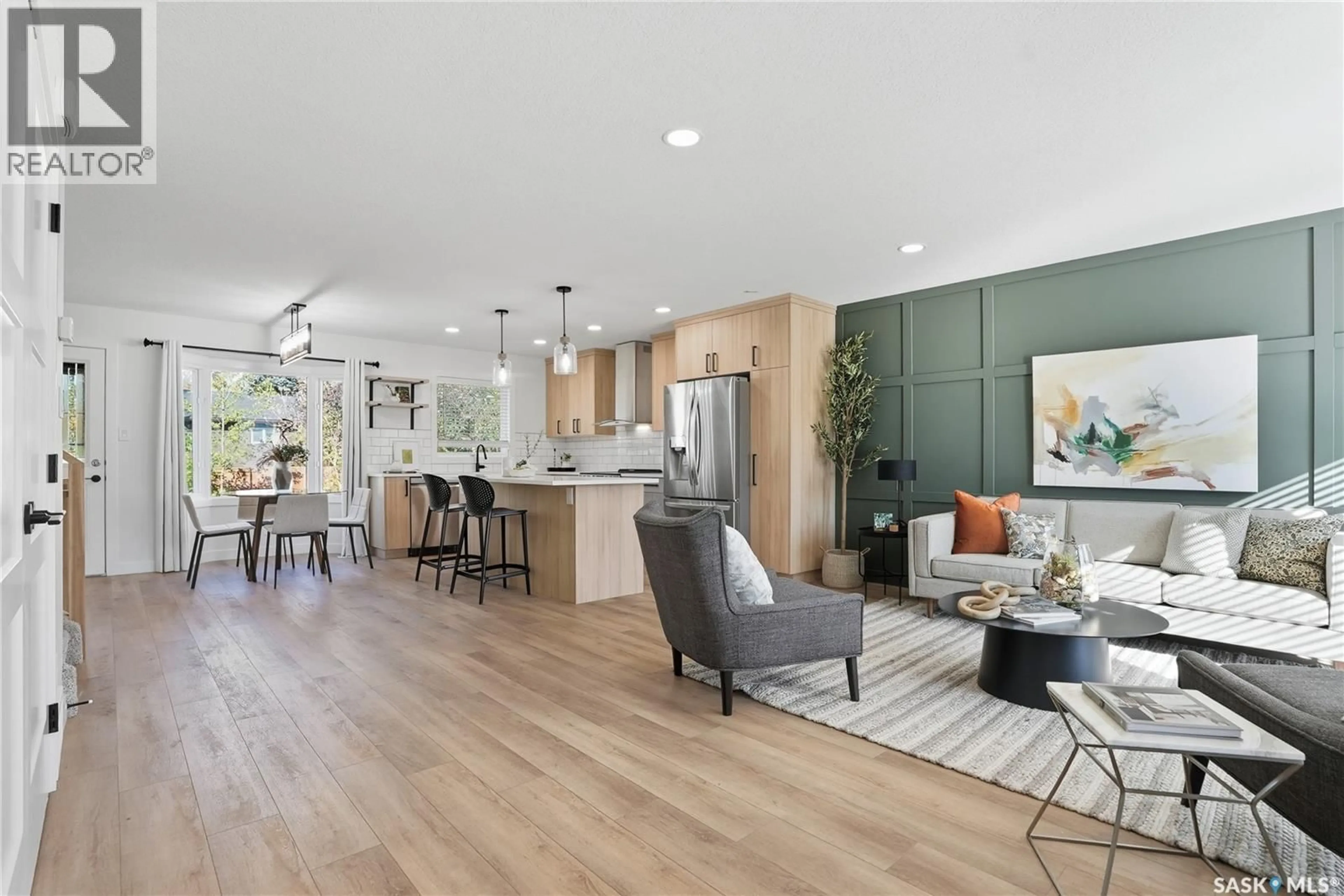 Open concept kitchen, unknown for 115 SMOOTHSTONE CRESCENT, Saskatoon Saskatchewan S7J4T1