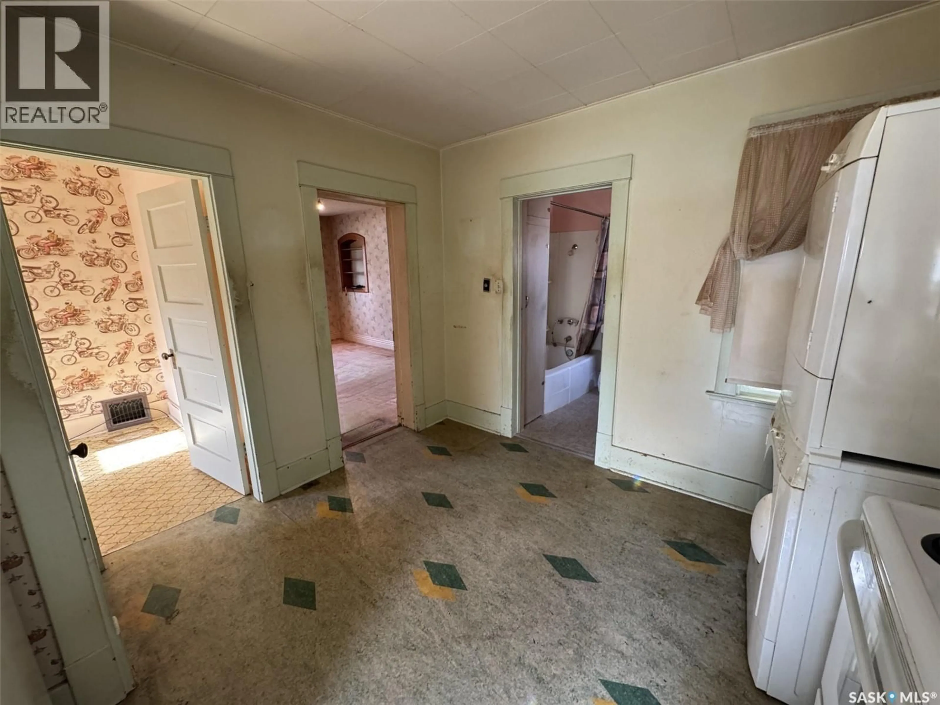 A pic of a room for 208 5TH AVENUE, Biggar Saskatchewan S0K0M0