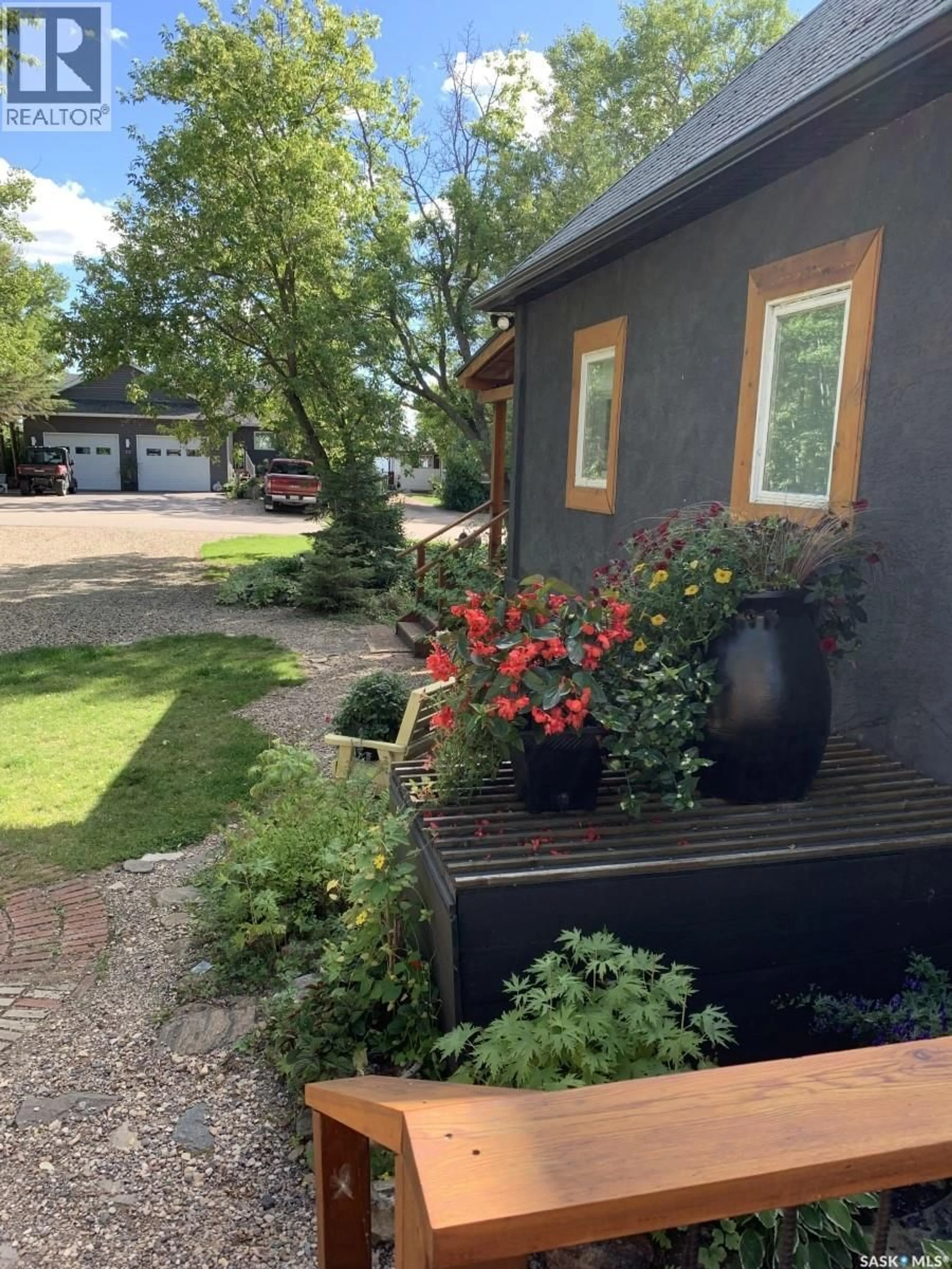 A pic from outside/outdoor area/front of a property/back of a property/a pic from drone, street for 80 LAKESHORE DRIVE, Sasman Rm No. 336 Saskatchewan S0A4J0