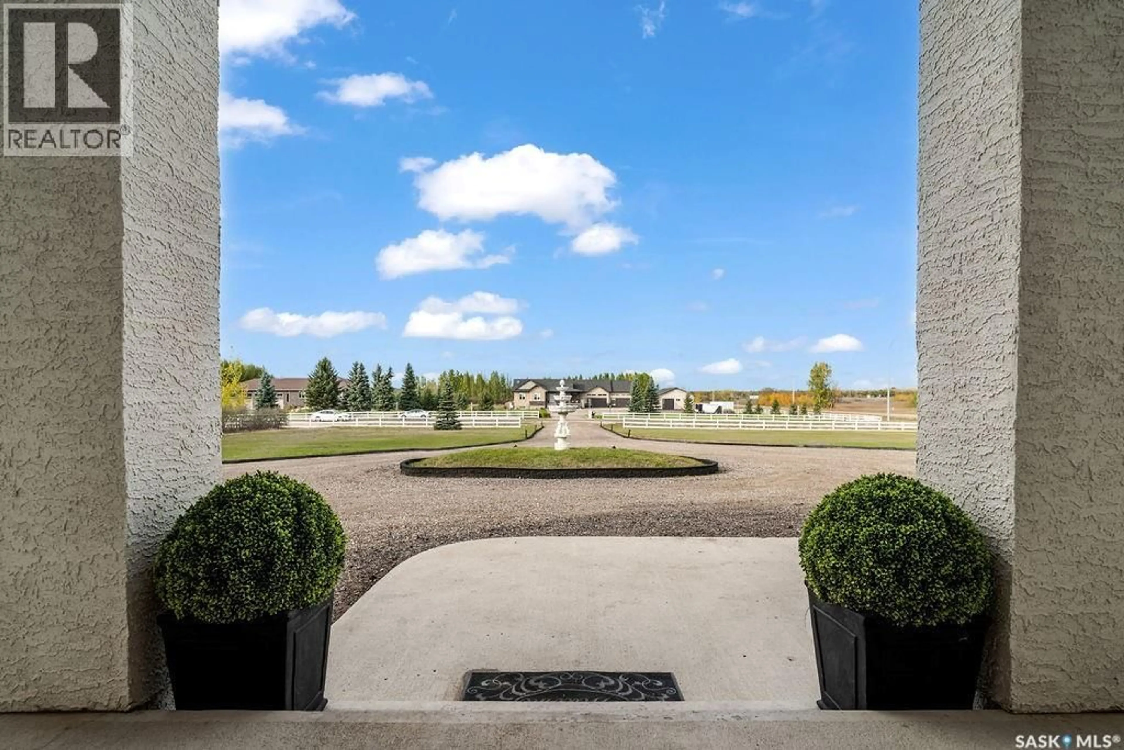 Patio, unknown for 85 HANLEY WAY, Edenwold Rm No.158 Saskatchewan S0G3Z0