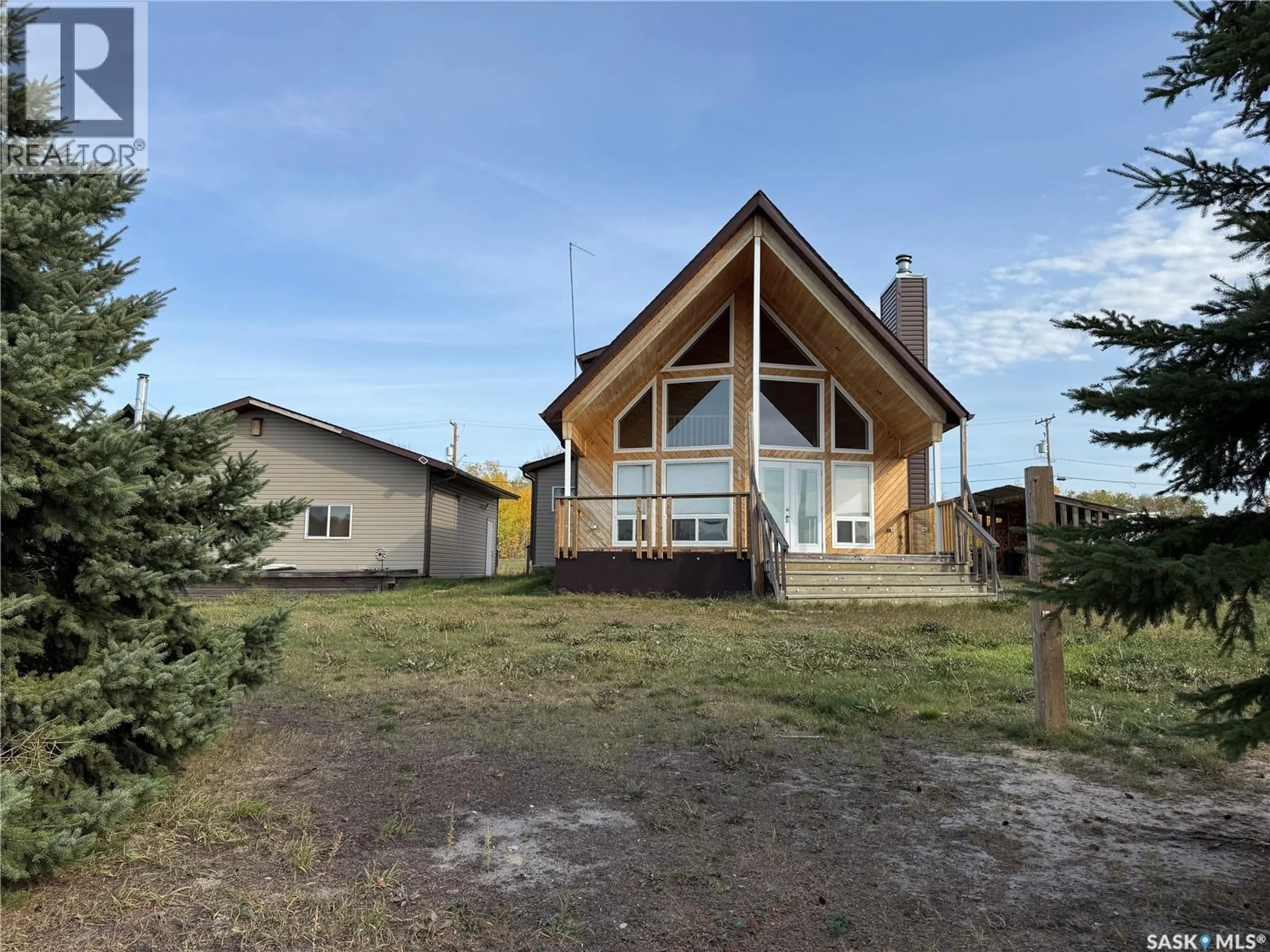 Home with vinyl exterior material, unknown for 231 KIEZIE CHANNEL DRIVE, Buffalo Narrows Saskatchewan S0M0J0