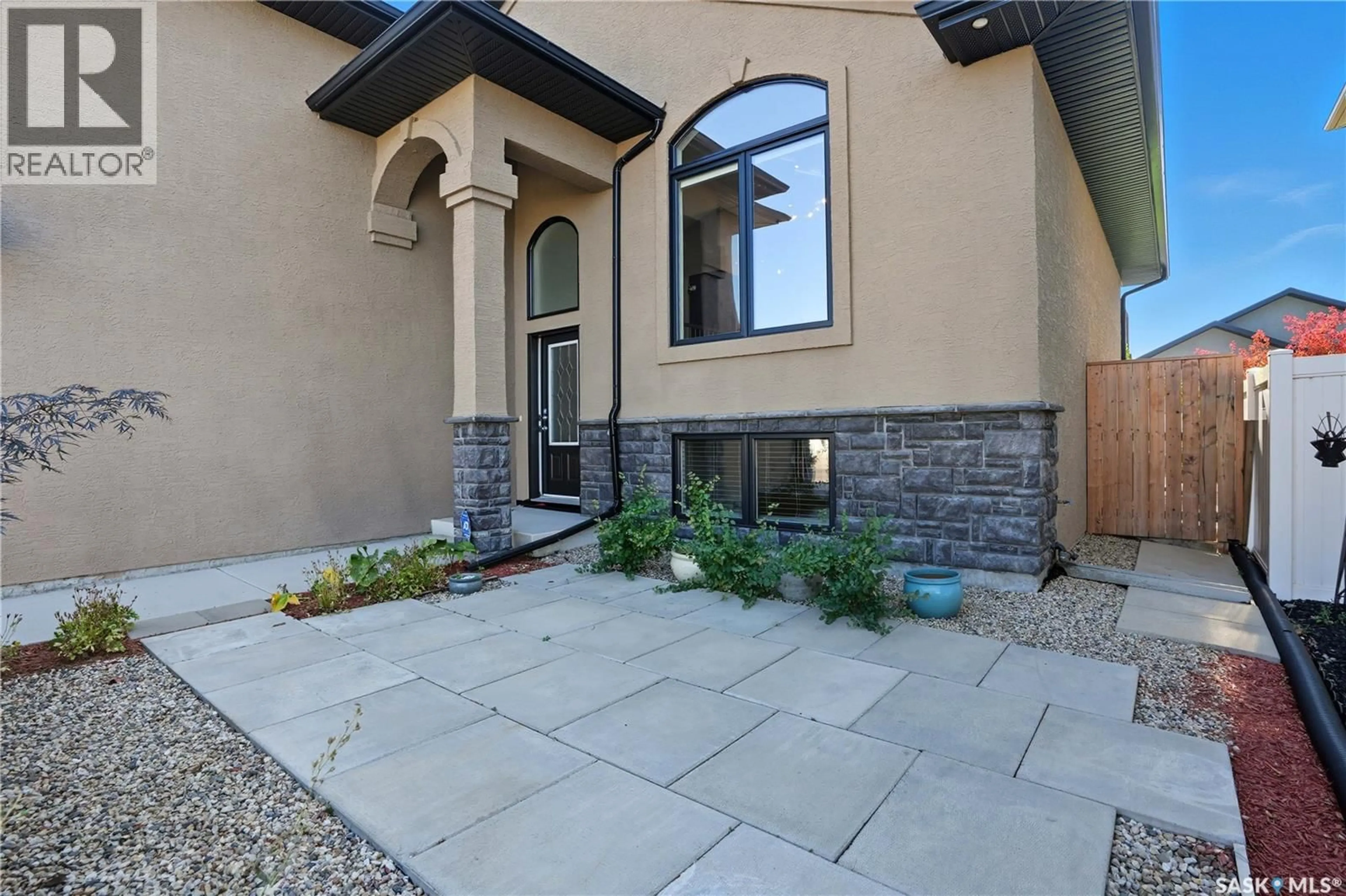 Unknown for 815 LEDINGHAM CRESCENT, Saskatoon Saskatchewan S7V0B7