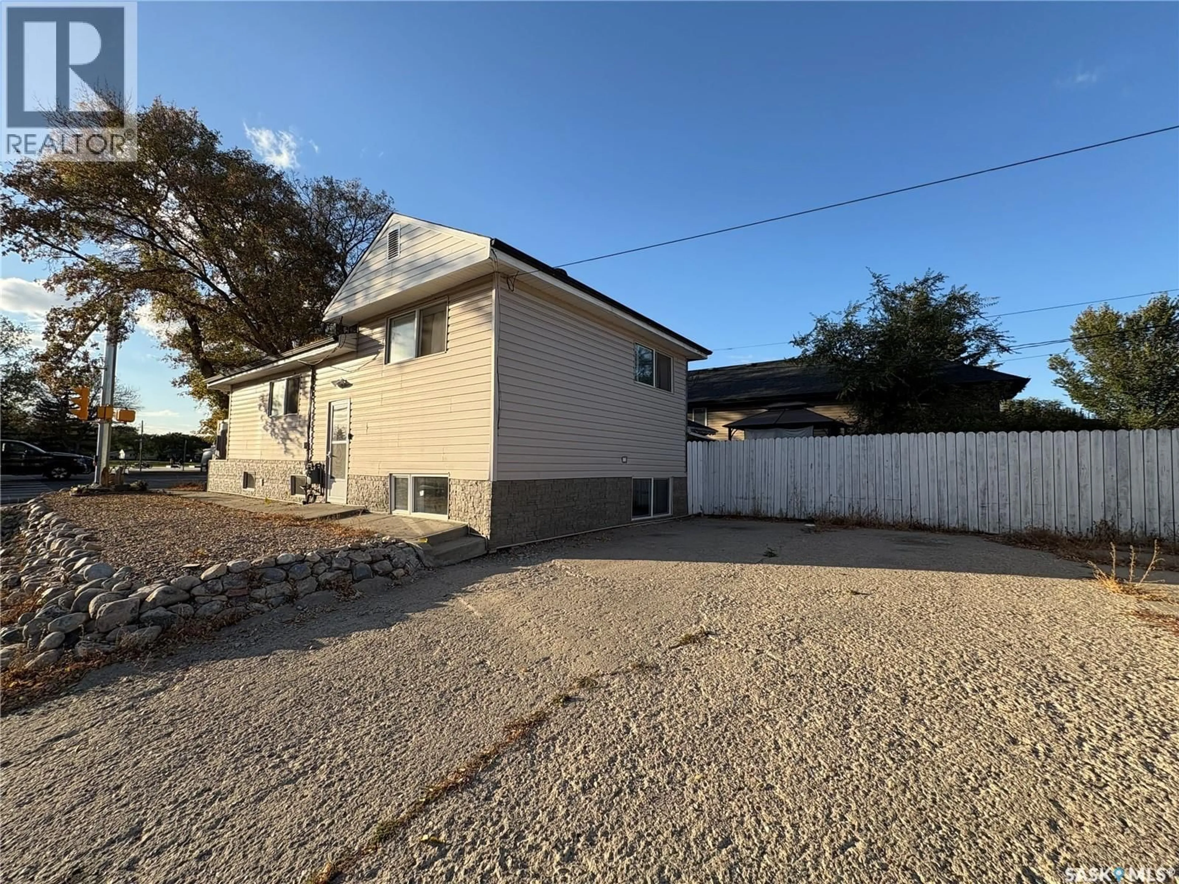 A pic from outside/outdoor area/front of a property/back of a property/a pic from drone, street for 271 BROAD STREET, Regina Saskatchewan S4R1X1