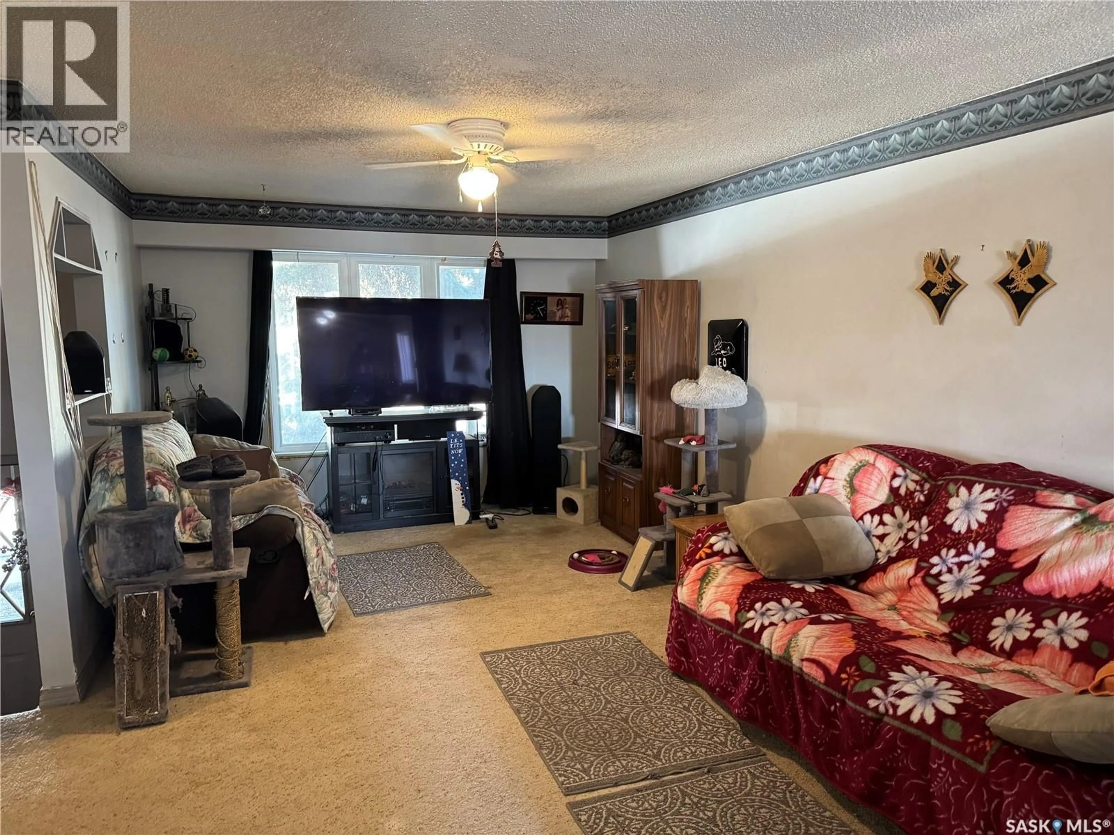 A pic of a room for 1215 ATHABASCA STREET, Moose Jaw Saskatchewan S6H6C7