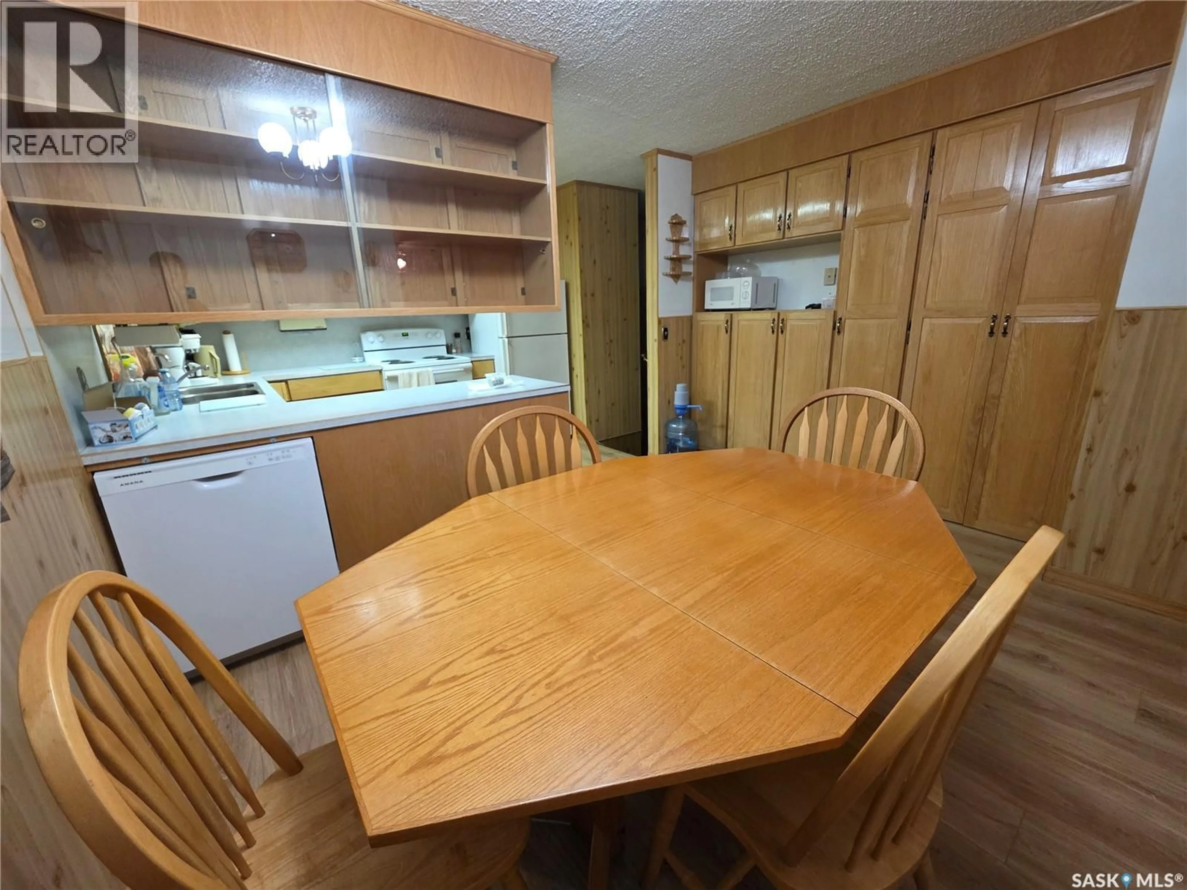 Standard kitchen, unknown for 304 3RD STREET, Cabri Saskatchewan S0N0J0