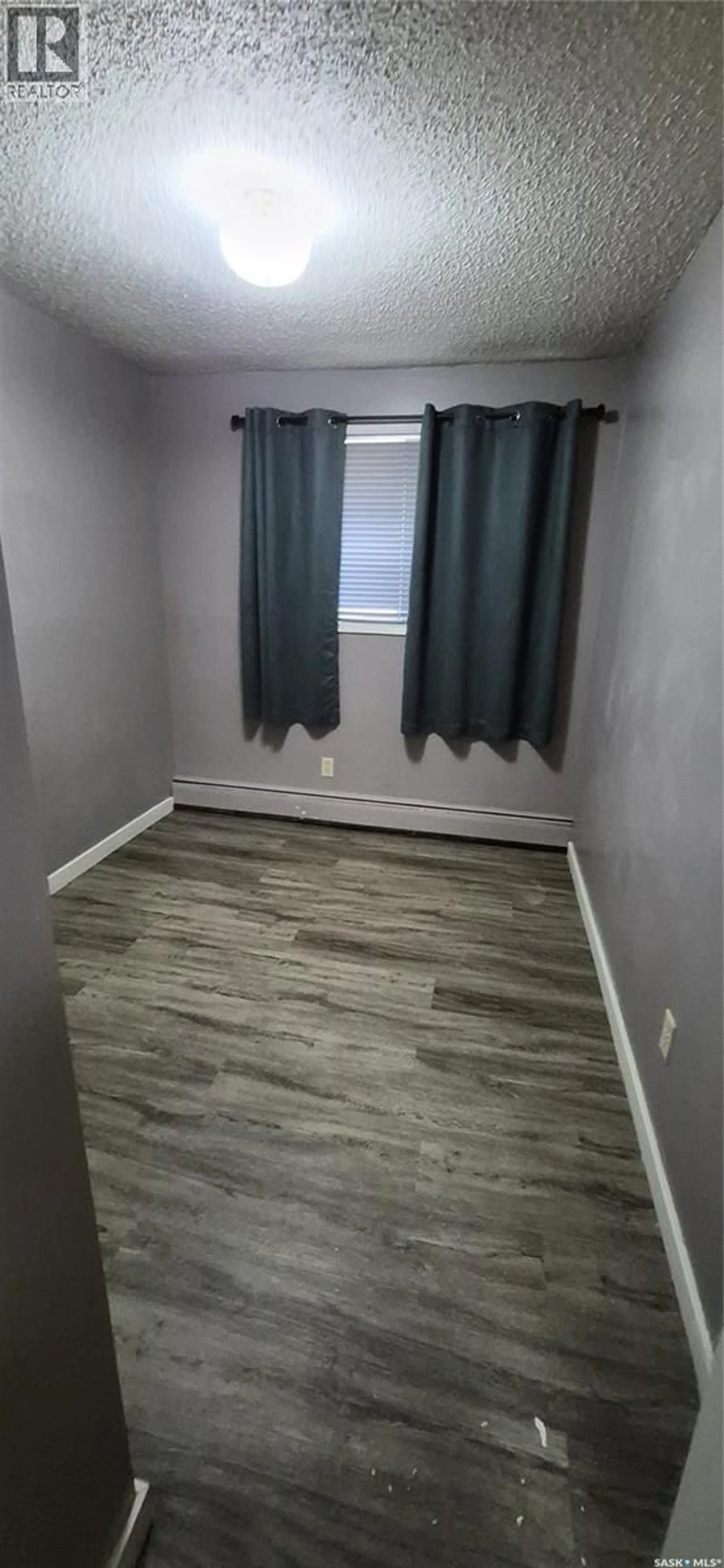 A pic of a room for S - 101 529 X AVENUE, Saskatoon Saskatchewan S7M4P8
