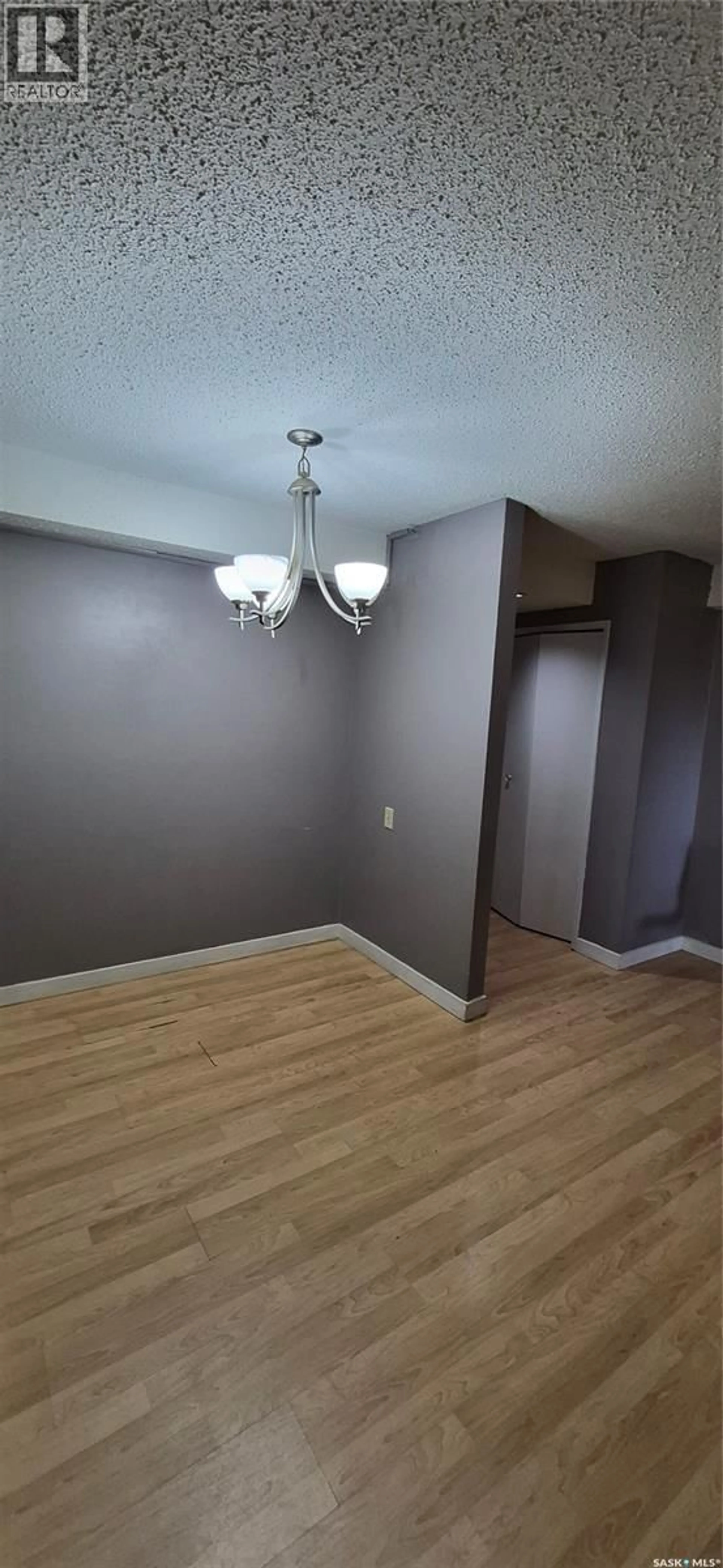 A pic of a room for S - 101 529 X AVENUE, Saskatoon Saskatchewan S7M4P8
