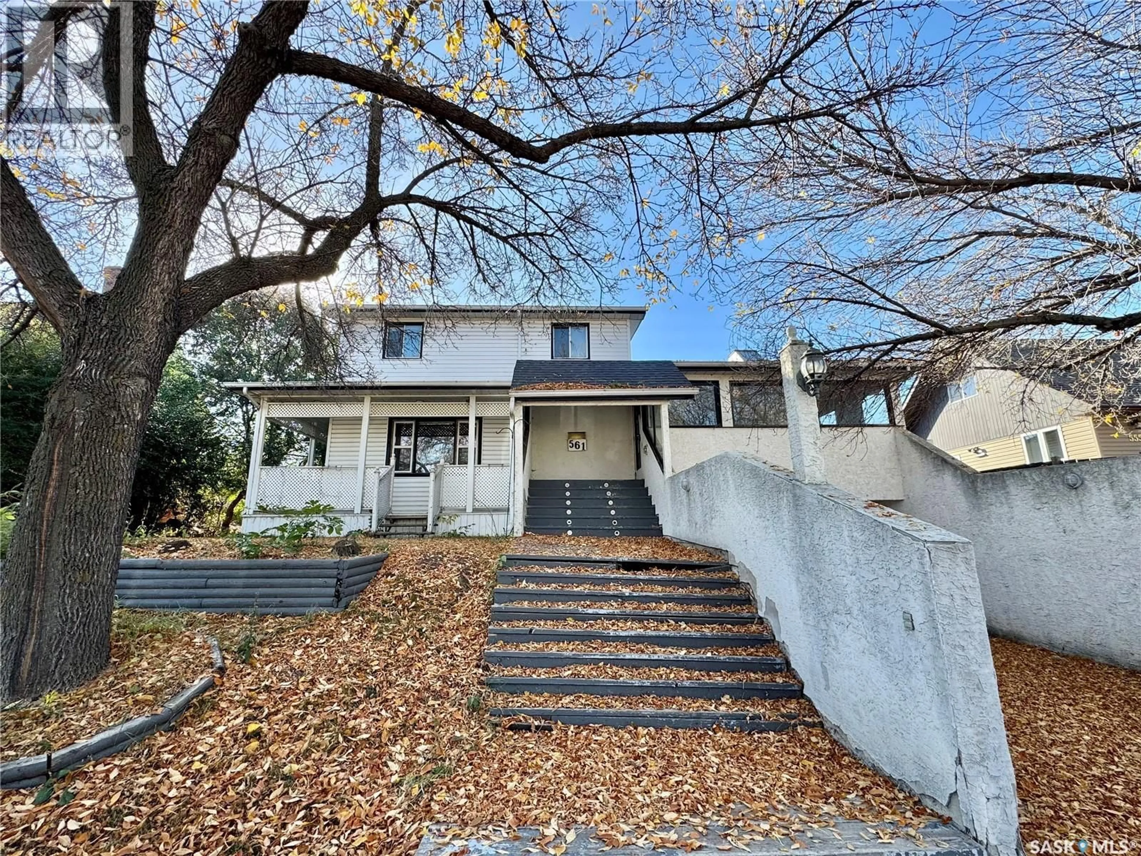 A pic from outside/outdoor area/front of a property/back of a property/a pic from drone, street for 561 19TH STREET, Prince Albert Saskatchewan S6V1K3