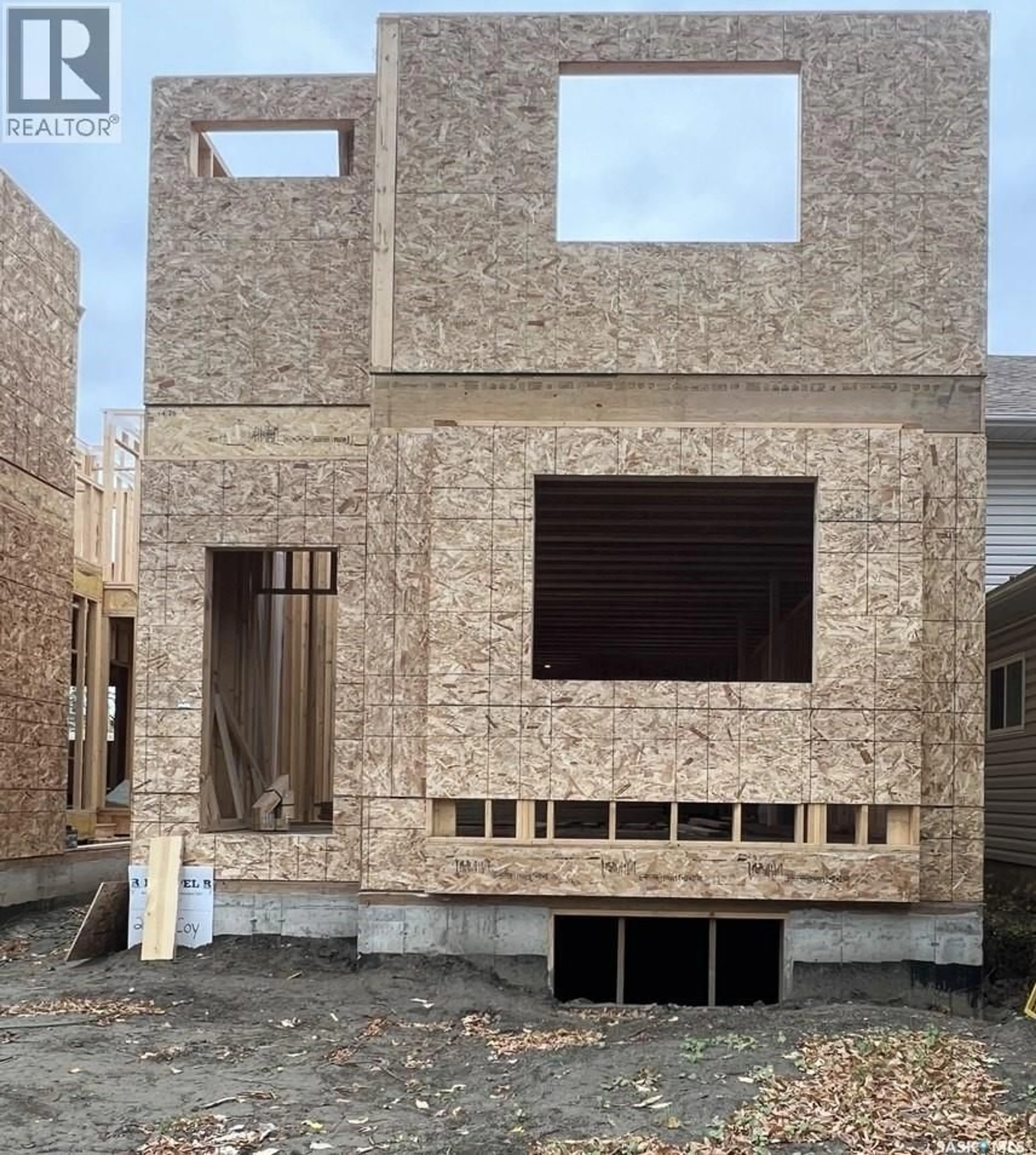 Unknown for 2007 COY AVENUE, Saskatoon Saskatchewan S7M0J3