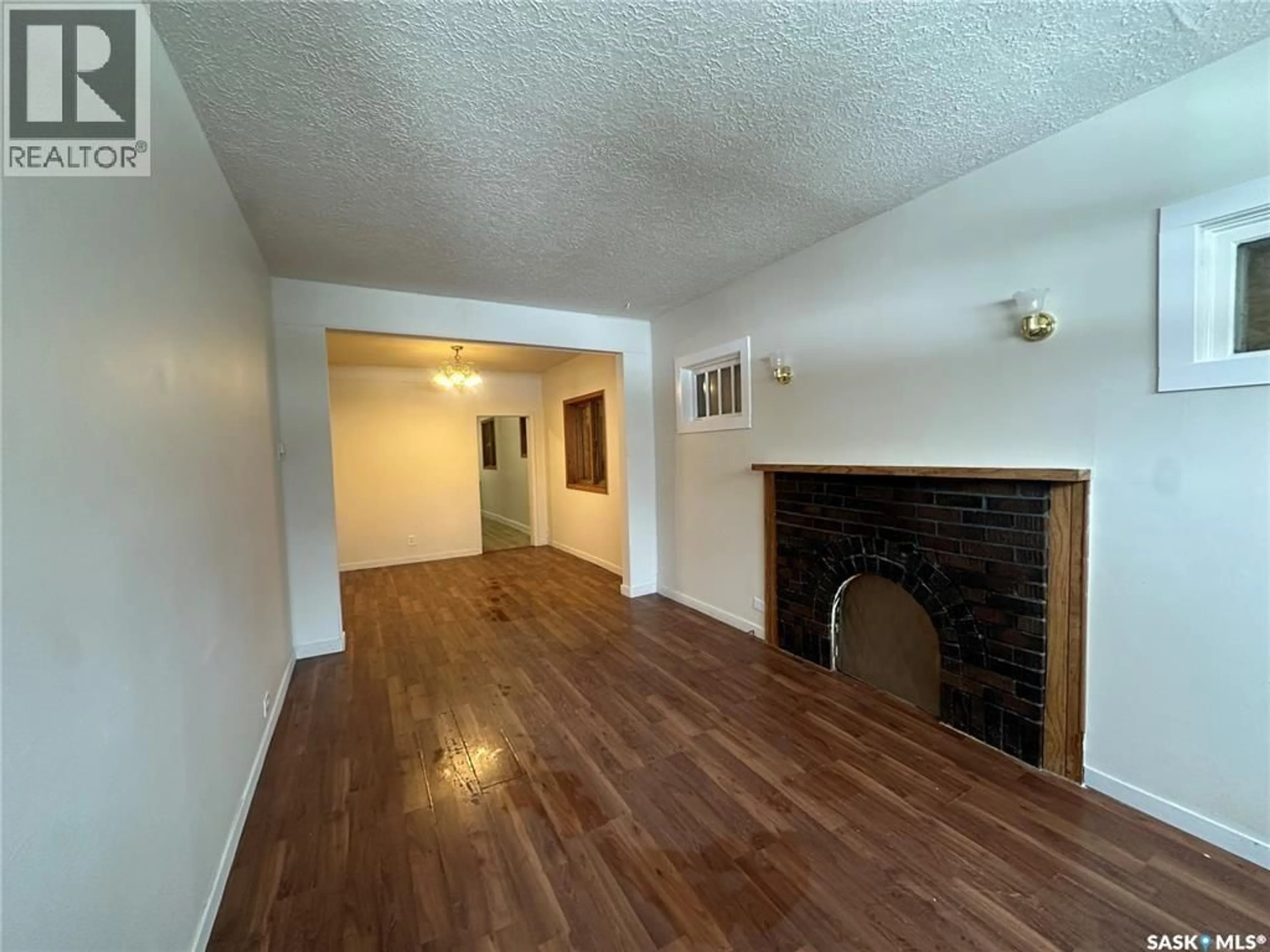 A pic of a room for 1337 WASCANA STREET, Regina Saskatchewan S4T4J4