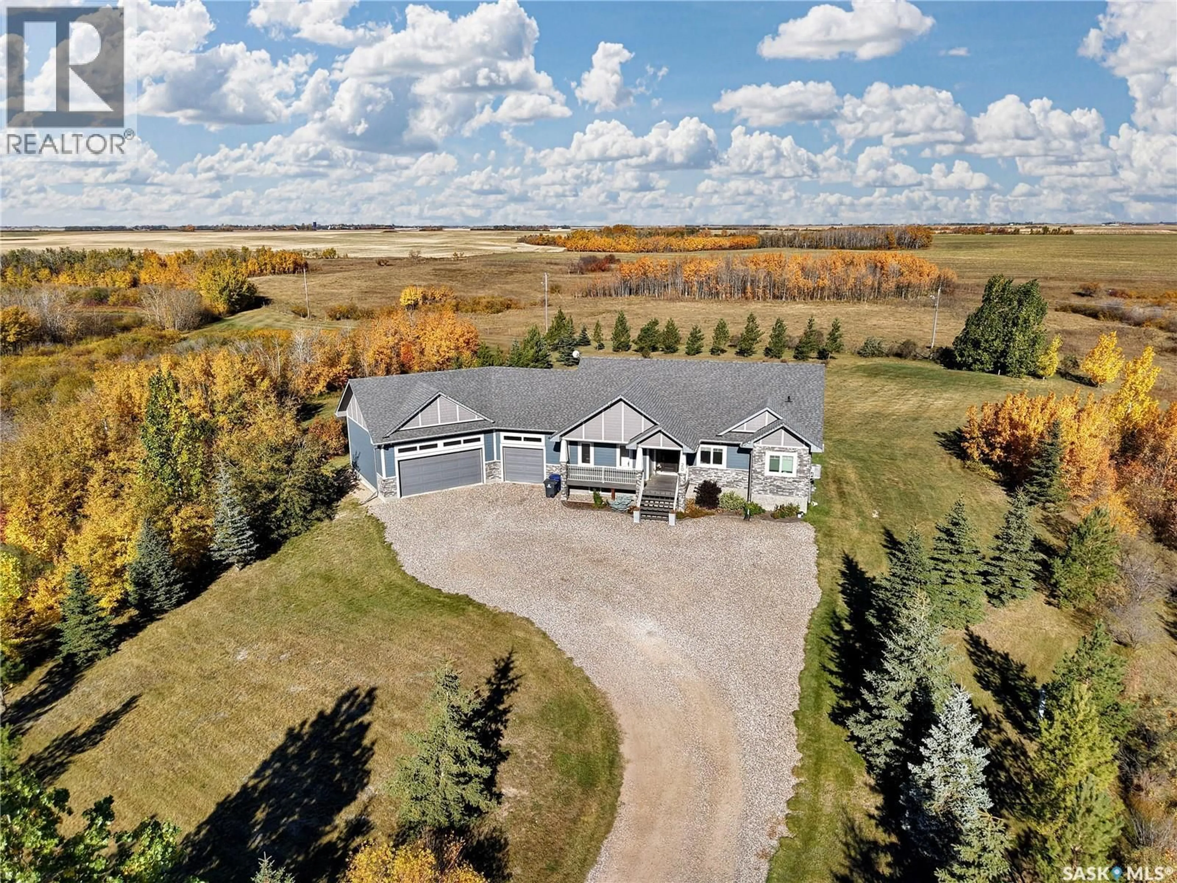 A pic from outside/outdoor area/front of a property/back of a property/a pic from drone, unknown for 20 PARKSID DRIVE, Corman Park Rm No. 344 Saskatchewan S0K3A0