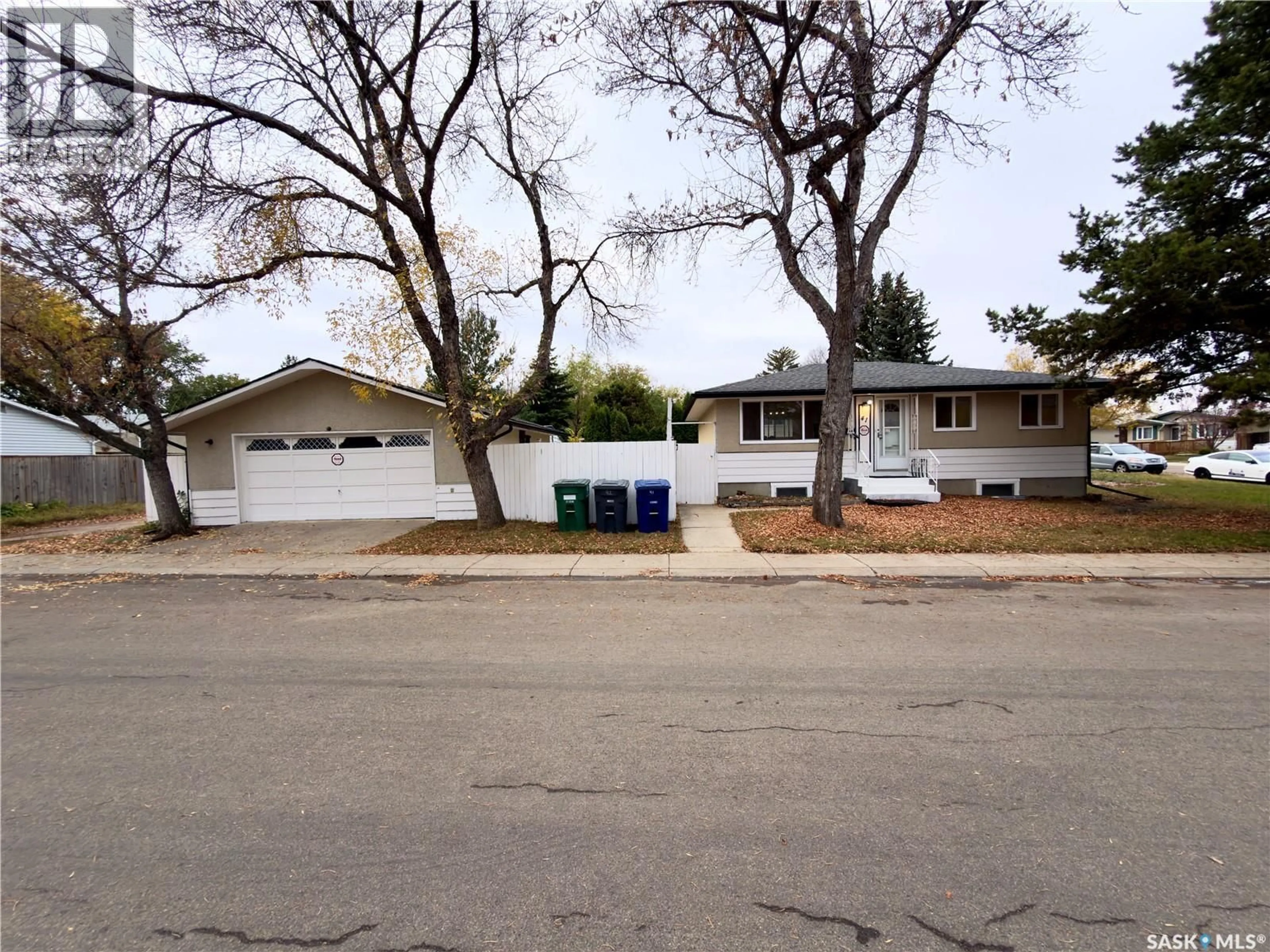 Unknown for 41 CARTIER CRESCENT, Saskatoon Saskatchewan S7L4L8