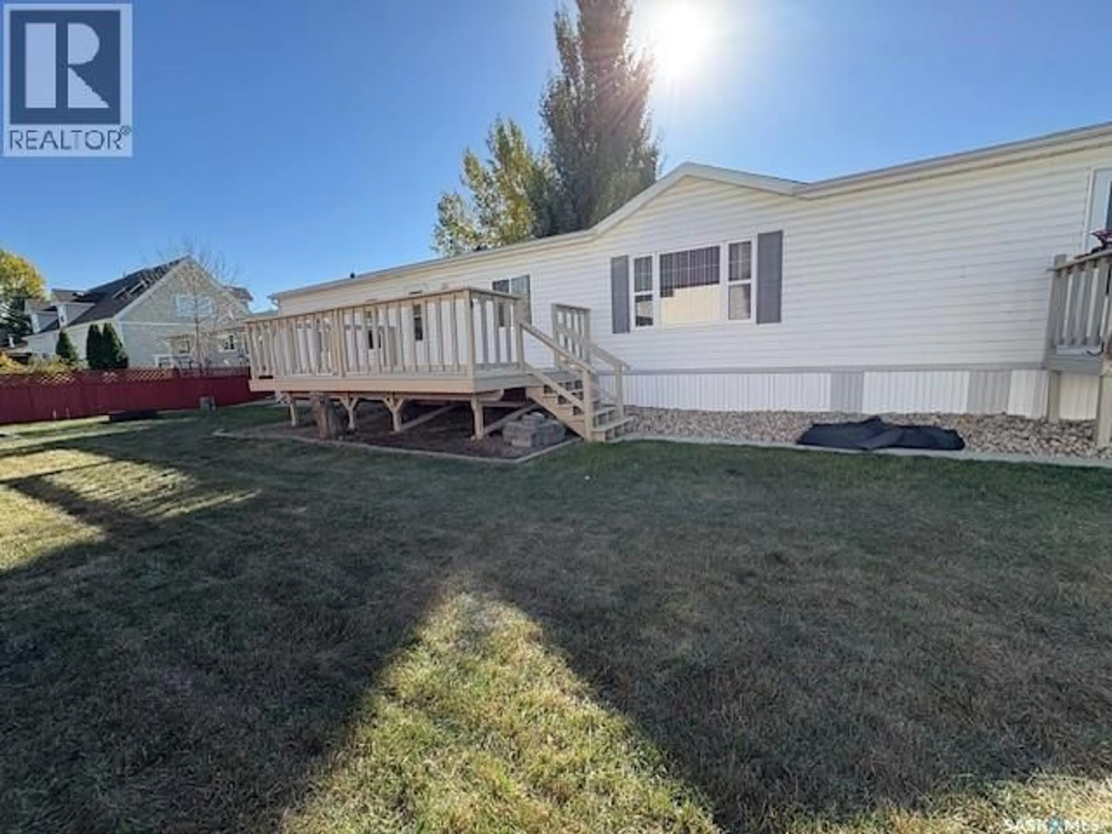 Home with vinyl exterior material, unknown for 498 1ST STREET W, Vibank Saskatchewan S0G4Y0