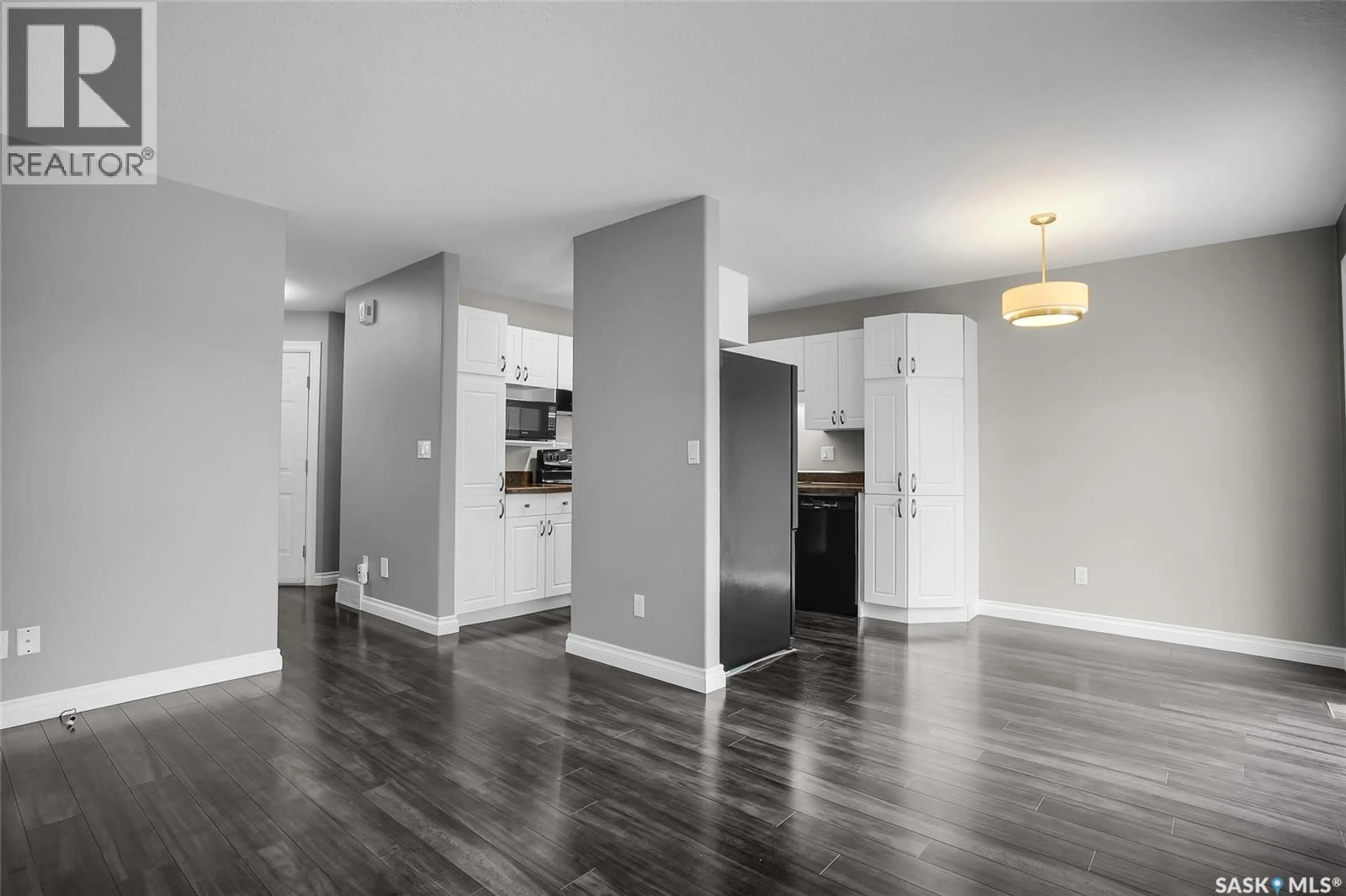 Open concept kitchen, unknown for 32 327 BERINI DRIVE, Saskatoon Saskatchewan S7N4M7