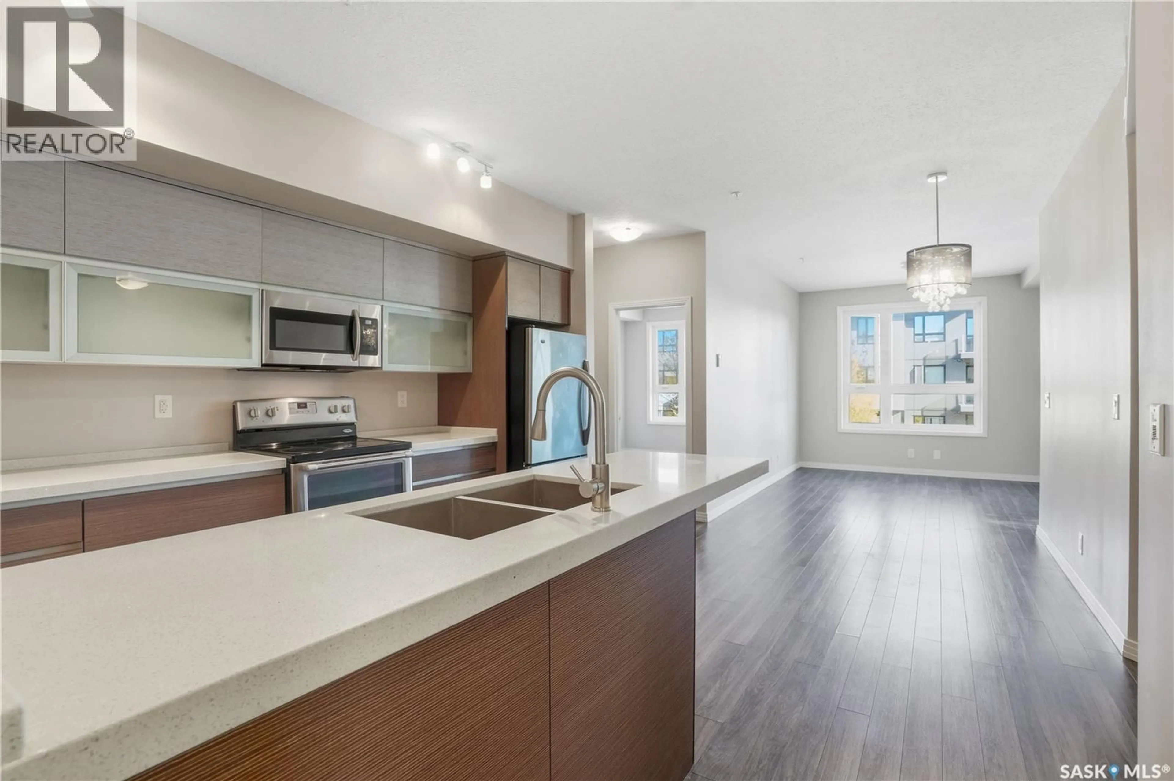 Open concept kitchen, unknown for 221 235 EVERGREEN SQUARE, Saskatoon Saskatchewan S7W0T9