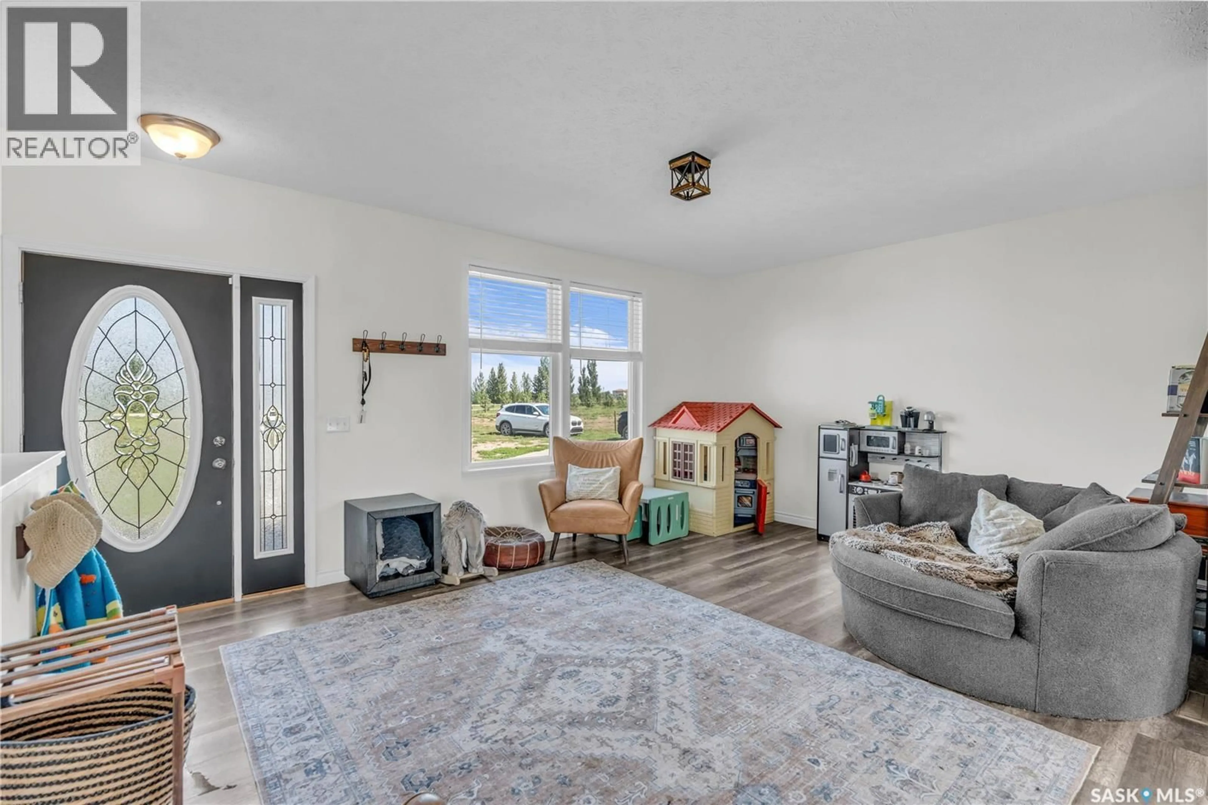 Living room with furniture, unknown for 8 EROS BAY, Lumsden Saskatchewan S0G3C0