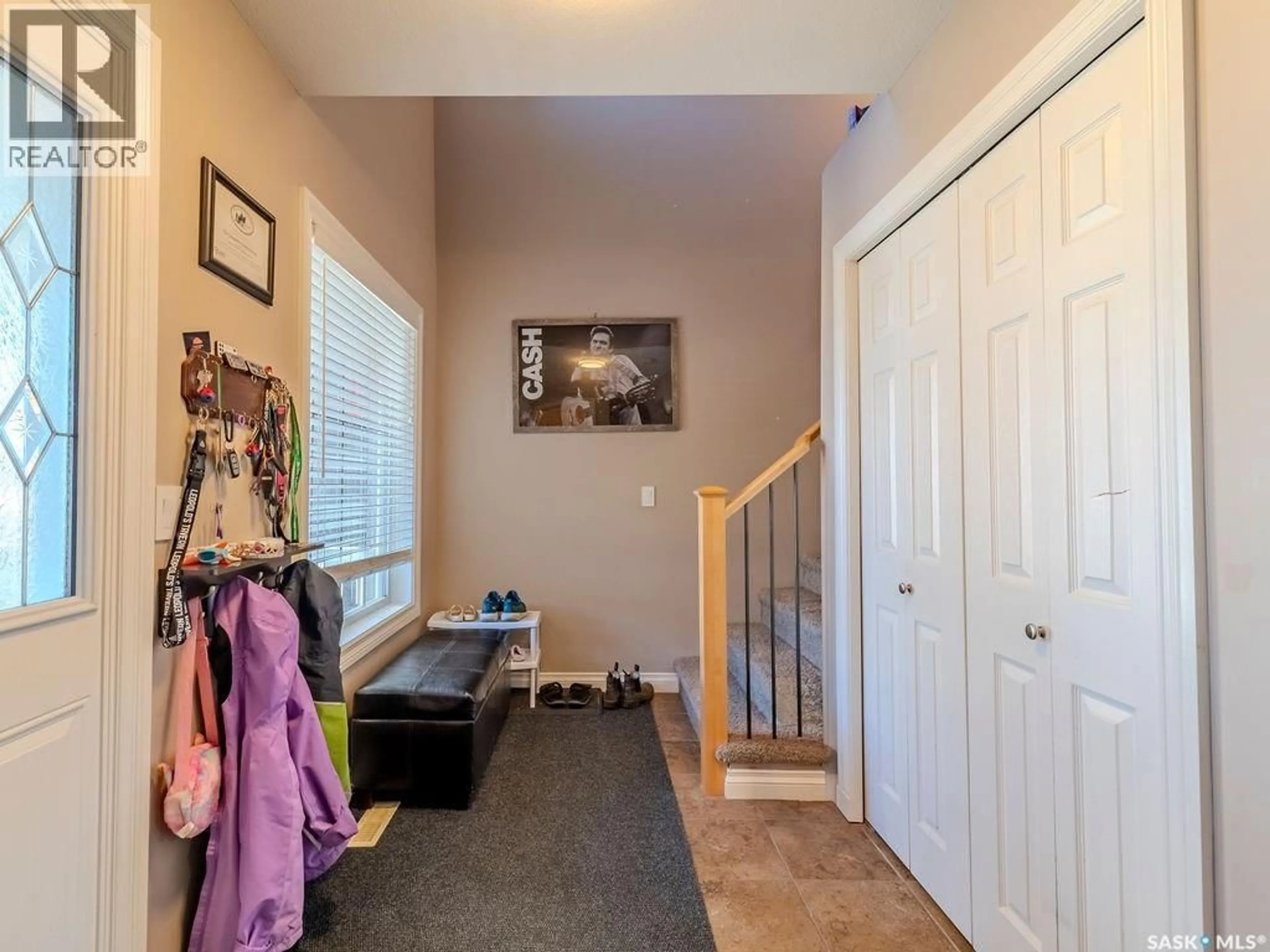 Indoor entryway for 214 1ST STREET, Martensville Saskatchewan S0K2T0