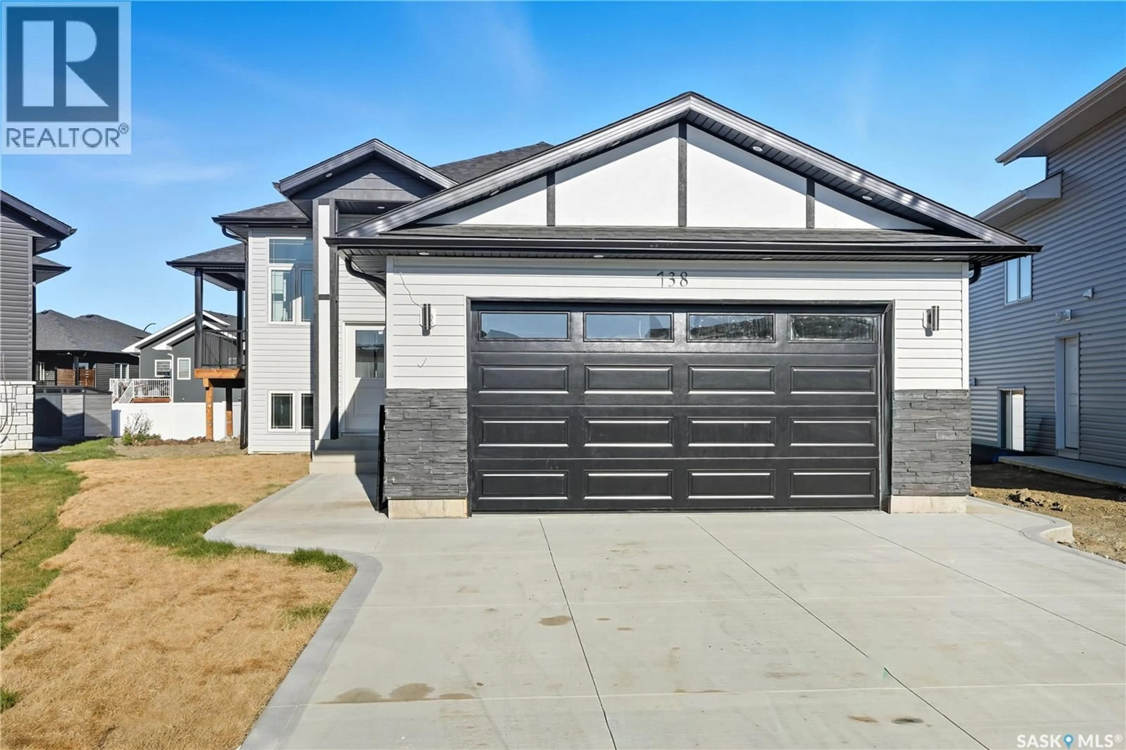 Unknown for 738 BENTLEY MANOR, Saskatoon Saskatchewan S7L6P2