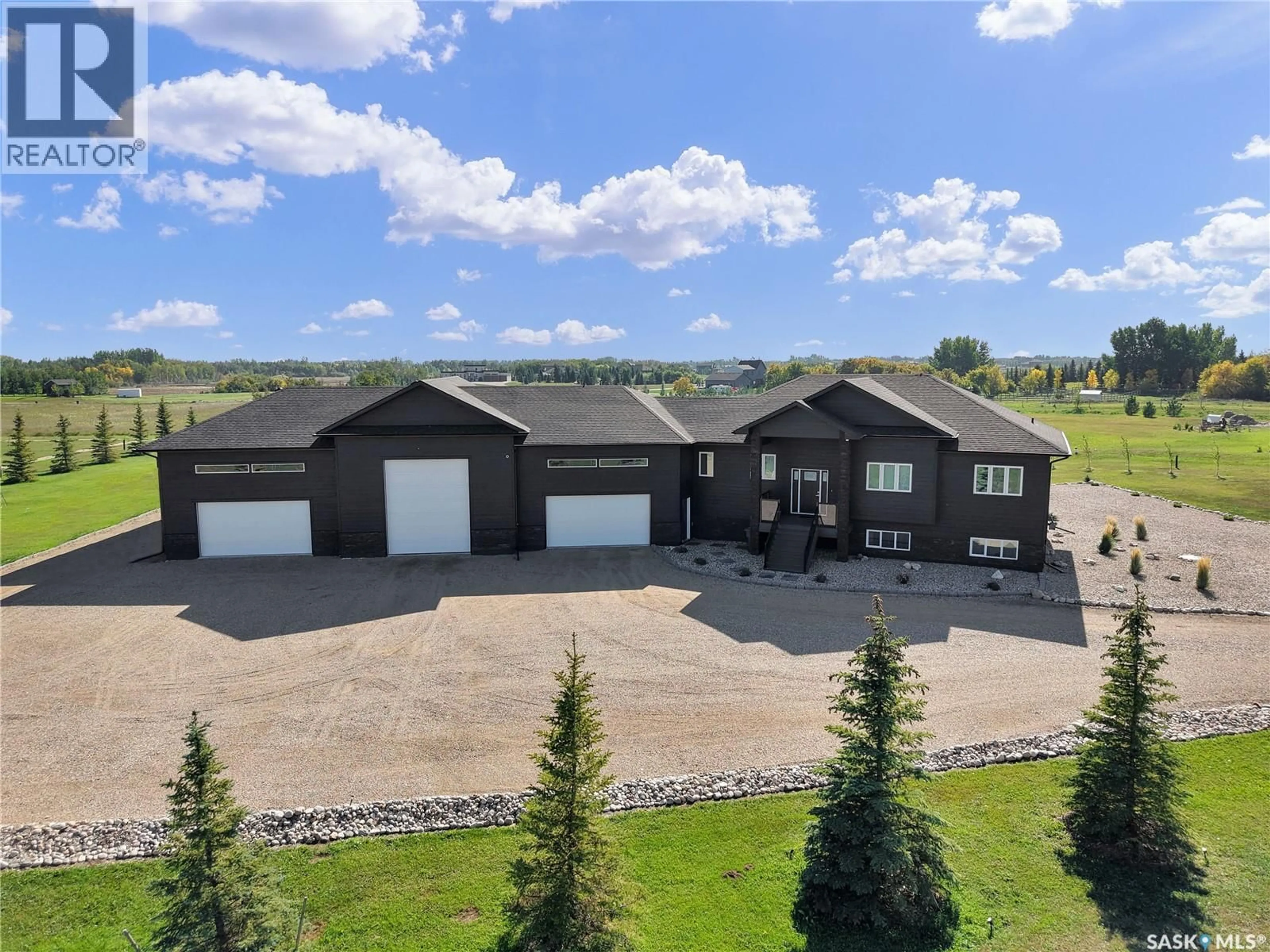 A pic from outside/outdoor area/front of a property/back of a property/a pic from drone, building for 76 GRANDVIEW TRAIL, Corman Park Rm No. 344 Saskatchewan S7T0W5