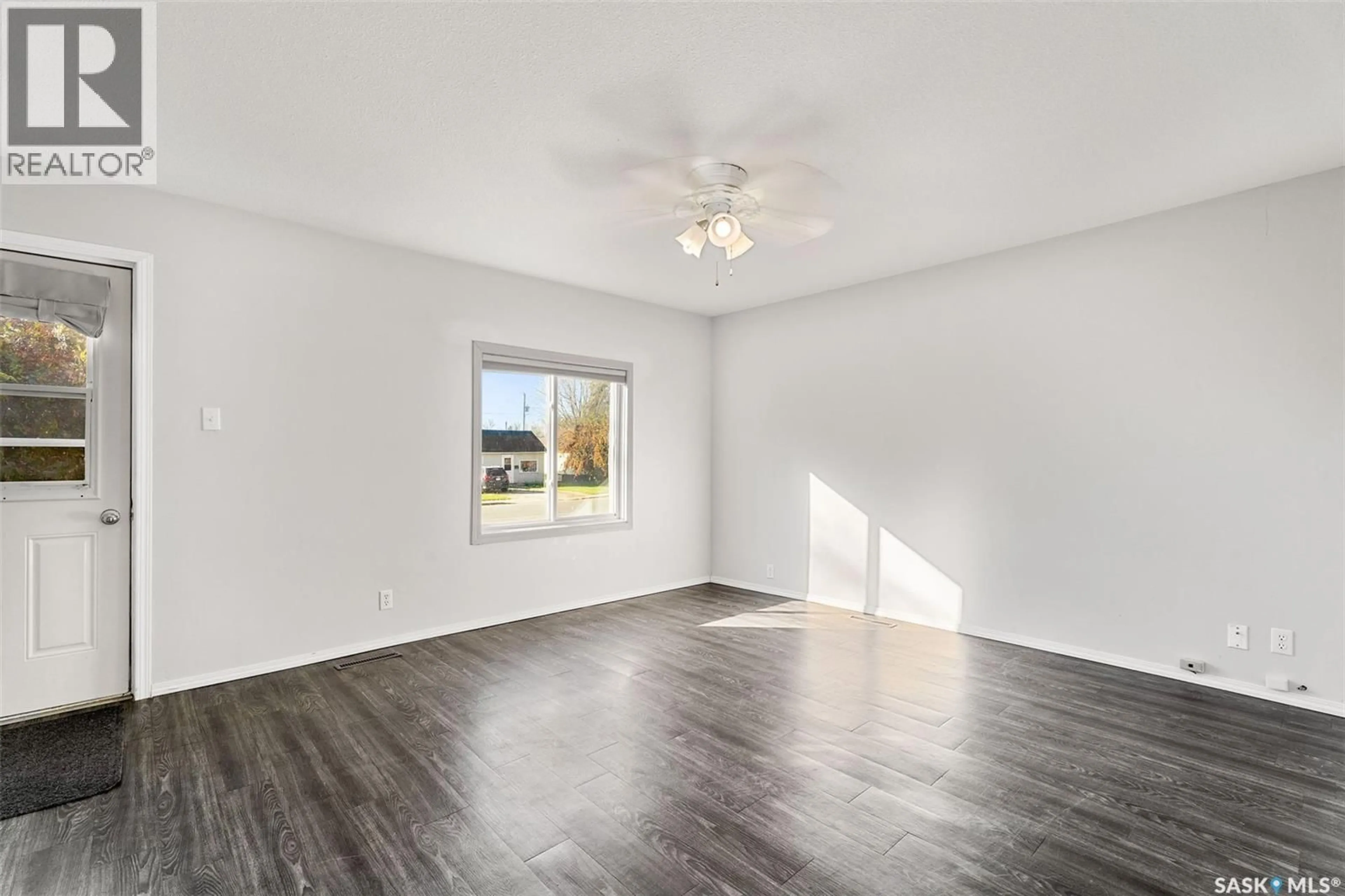 A pic of a room for 1478 1ST STREET, Prince Albert Saskatchewan S6V0E5