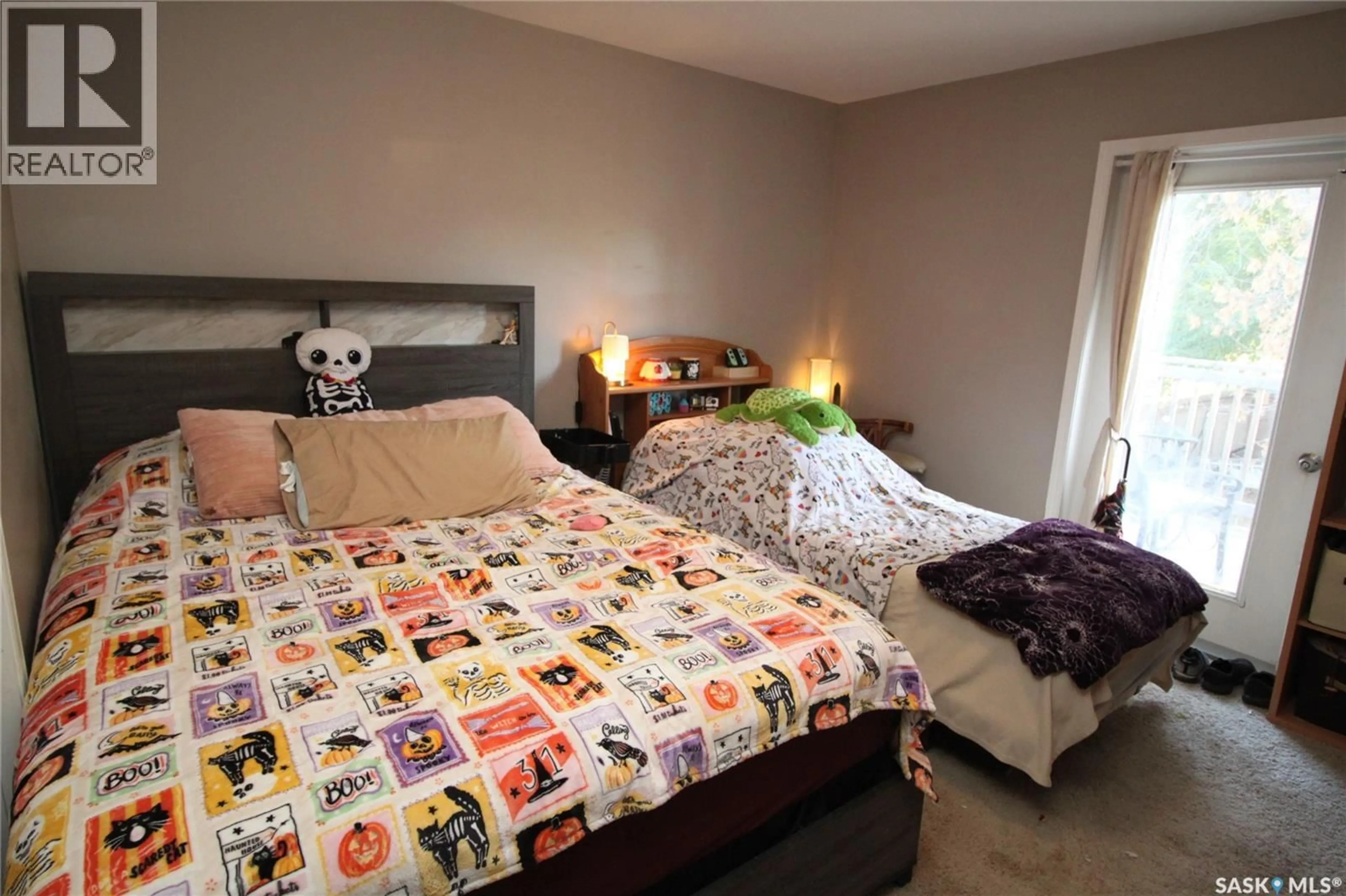 Bedroom with bed, unknown for 302 3RD STREET, Dundurn Saskatchewan S0K1K0