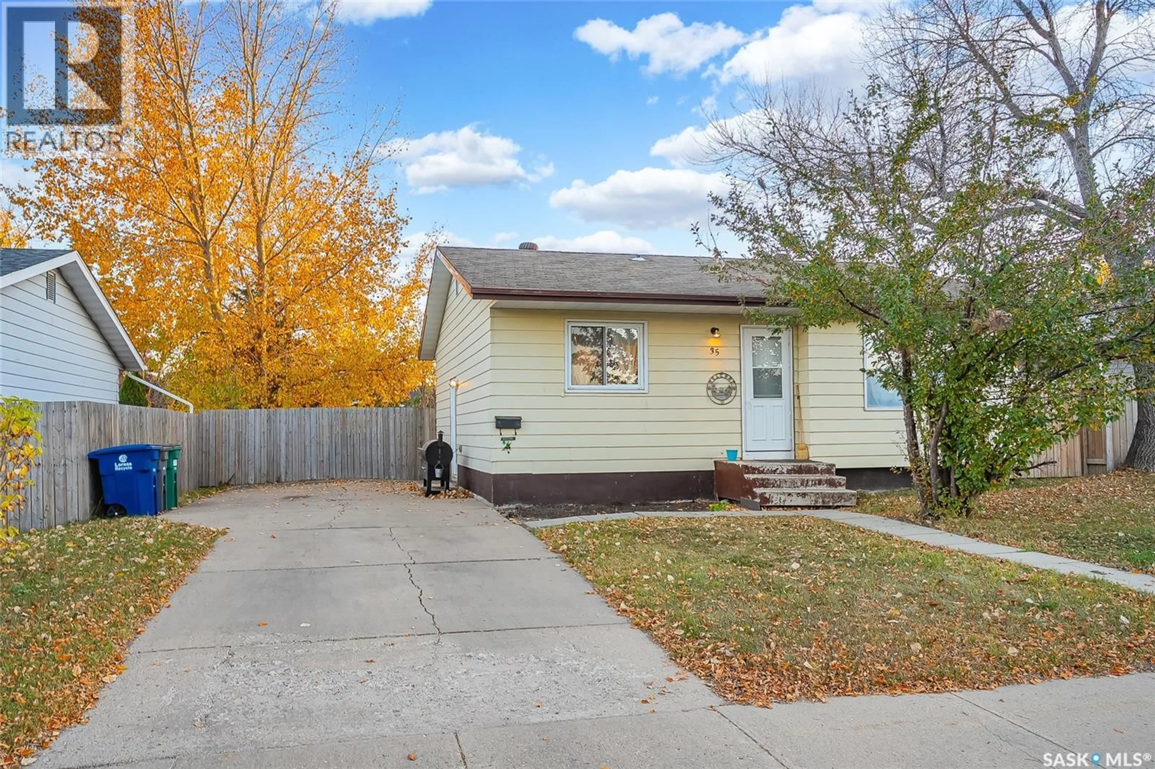 Home with vinyl exterior material, street for 35 BERNARD CRESCENT, Saskatoon Saskatchewan S7L5L6