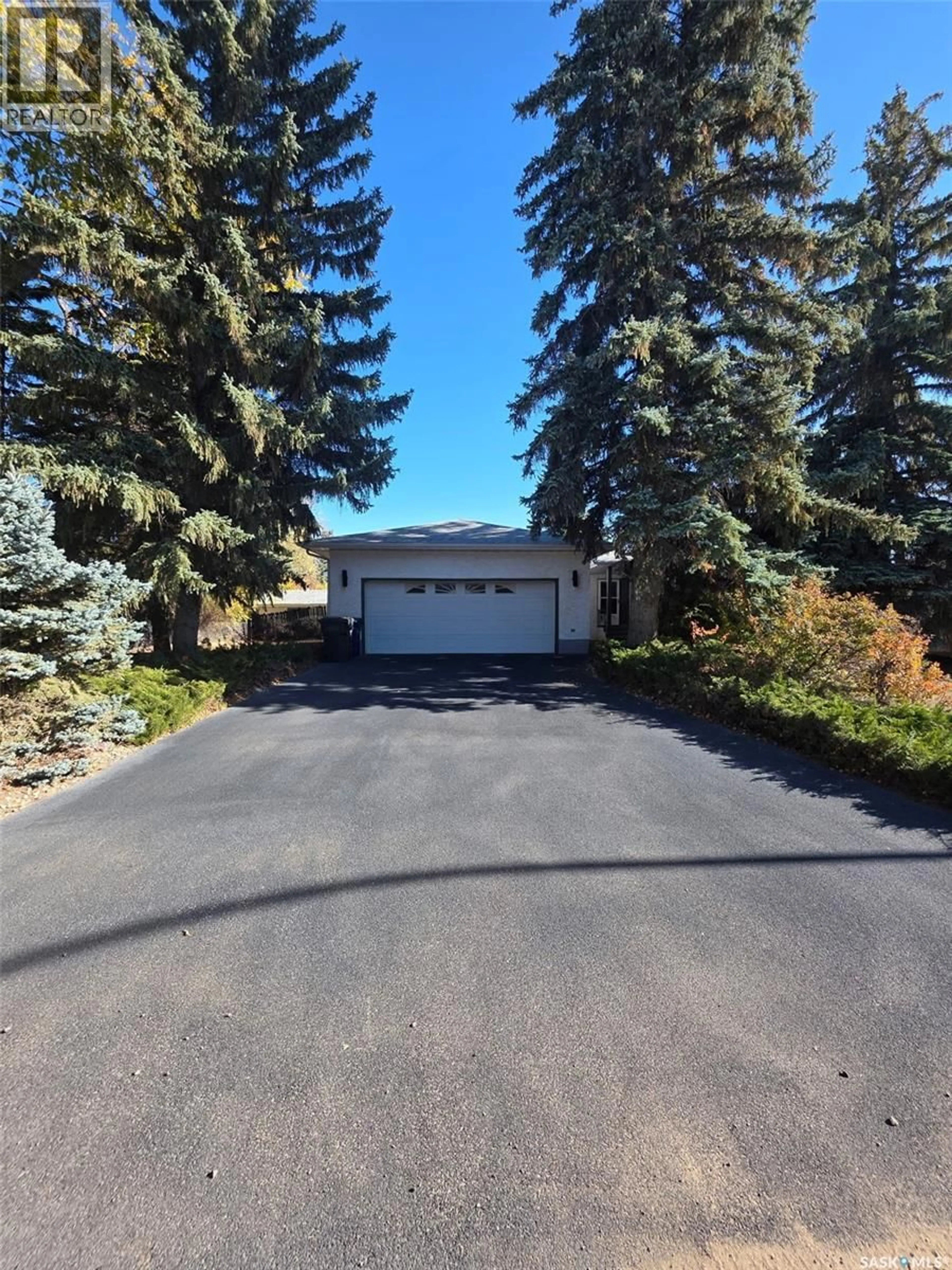 A pic from outside/outdoor area/front of a property/back of a property/a pic from drone, street for 402 BROAD STREET, Cut Knife Saskatchewan S0M0N0