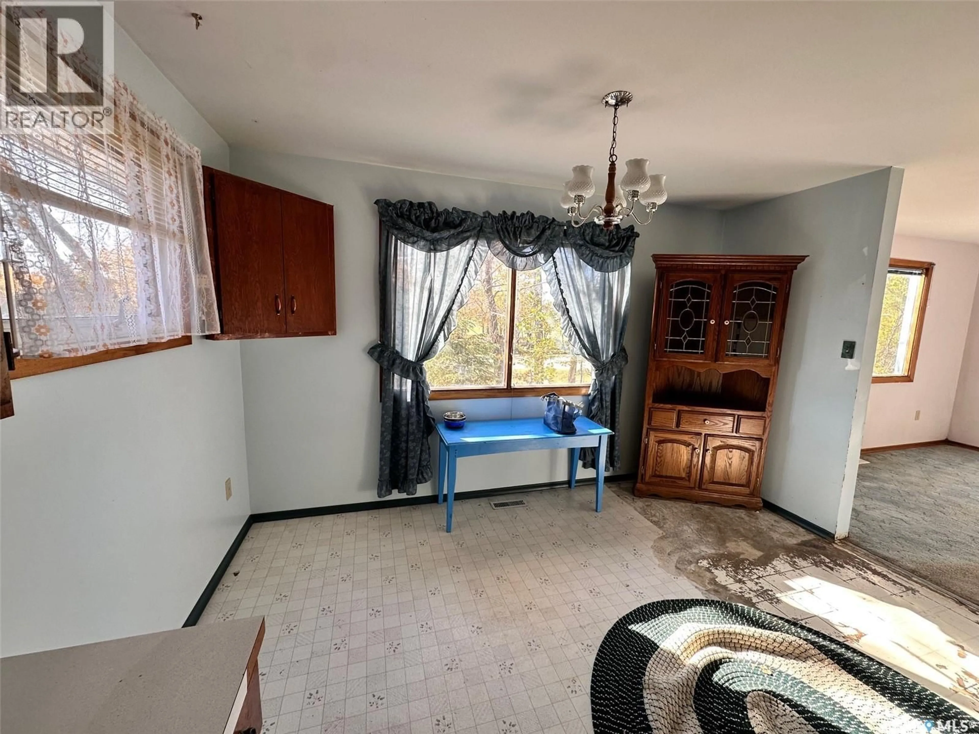 A pic of a room for 441 4TH STREET, Leoville Saskatchewan S0J1N0