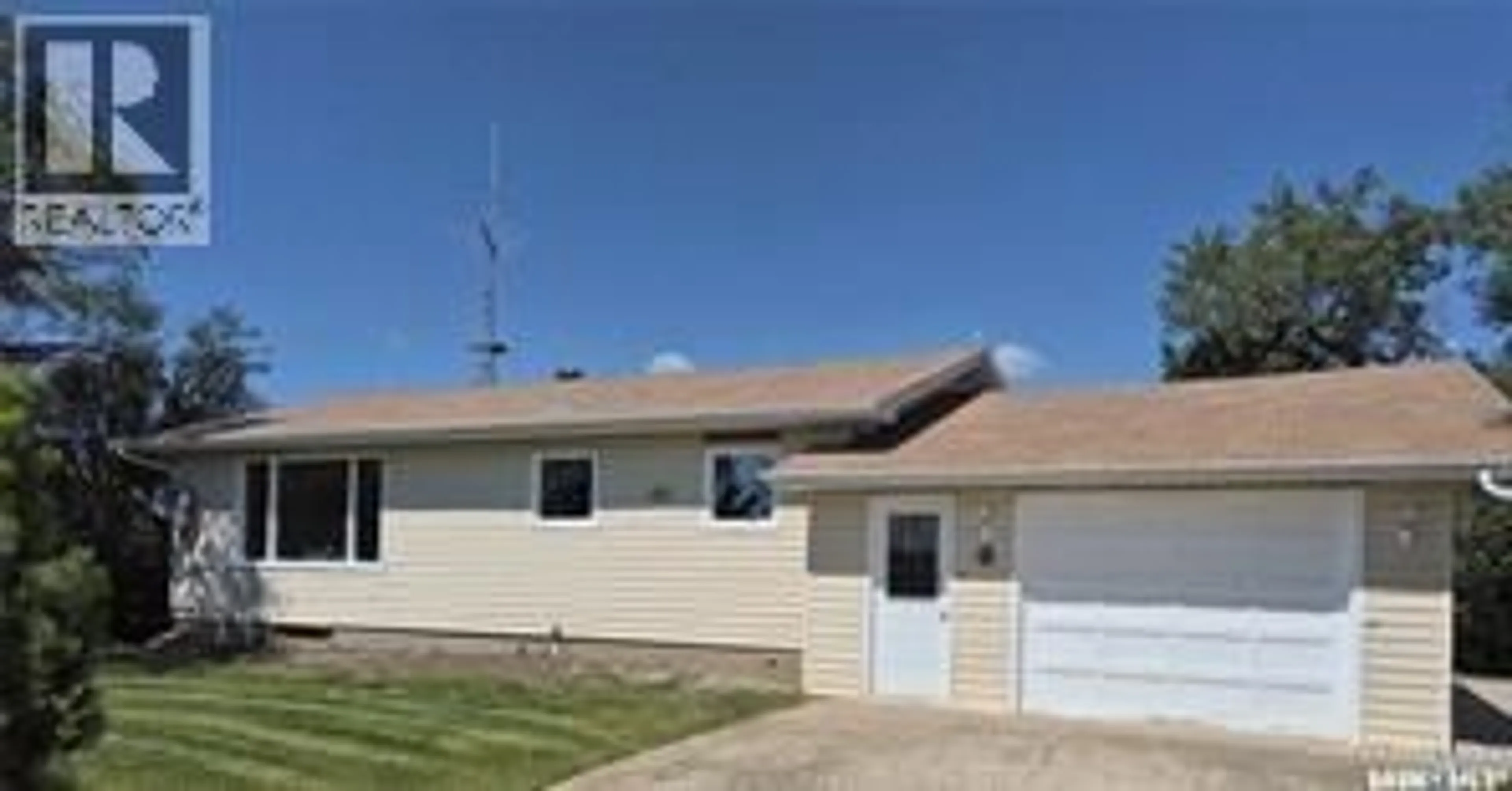 Home with vinyl exterior material, street for GADER ACREAGE, Coulee Rm No. 136 Saskatchewan S0N1M0