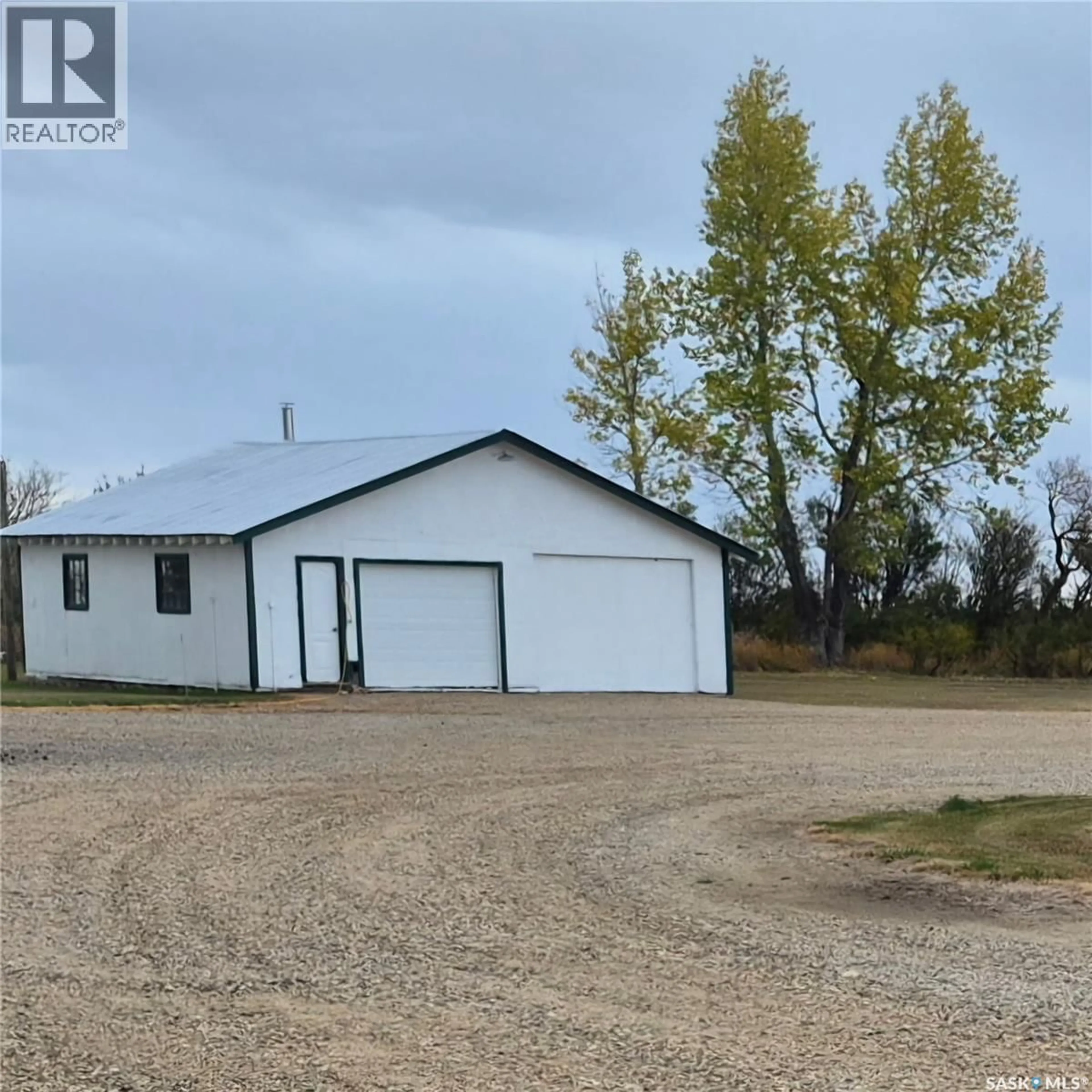 Shed for GADER ACREAGE, Coulee Rm No. 136 Saskatchewan S0N1M0