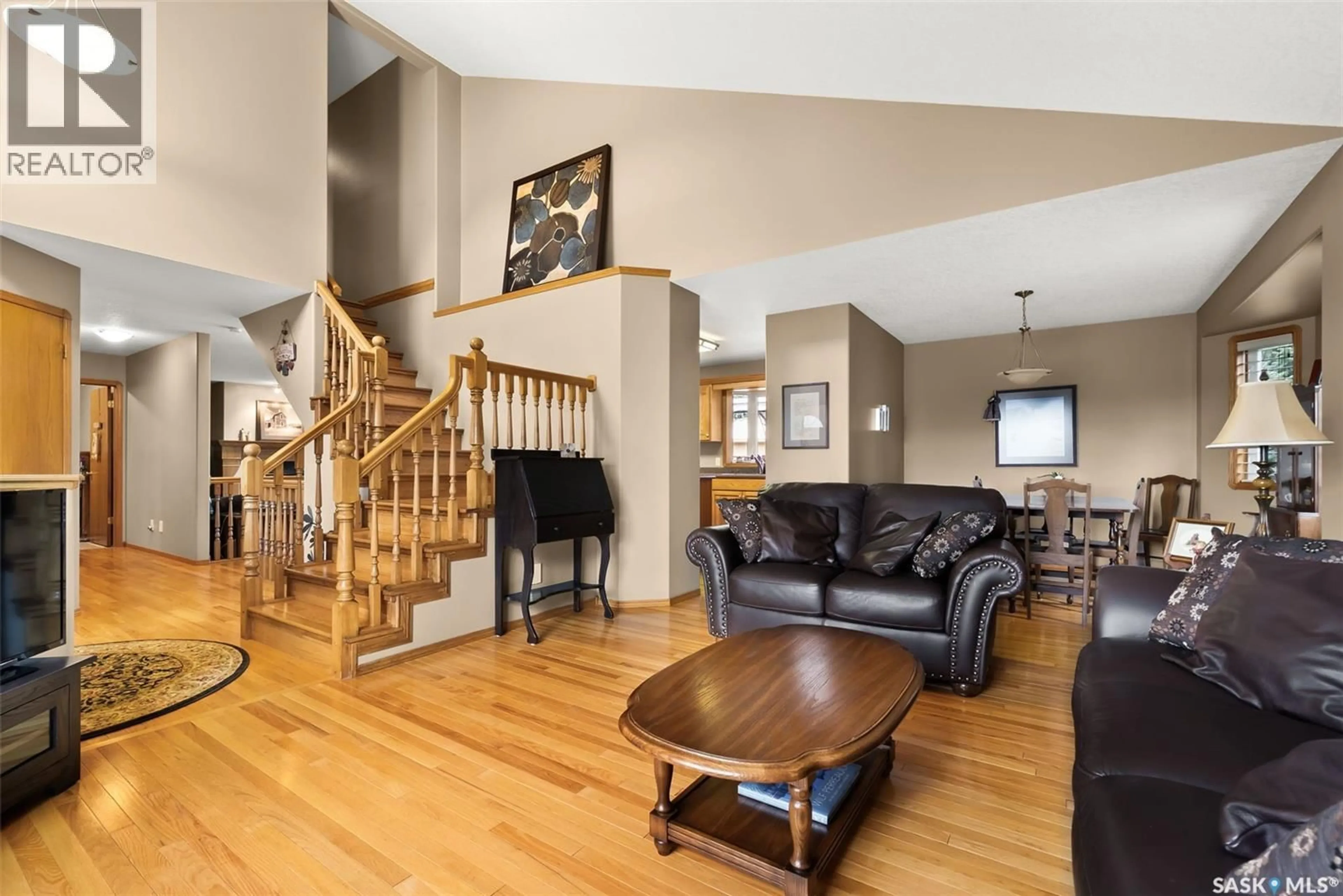 Indoor foyer for 19 LOTT ROAD, White City Saskatchewan S4L5B1